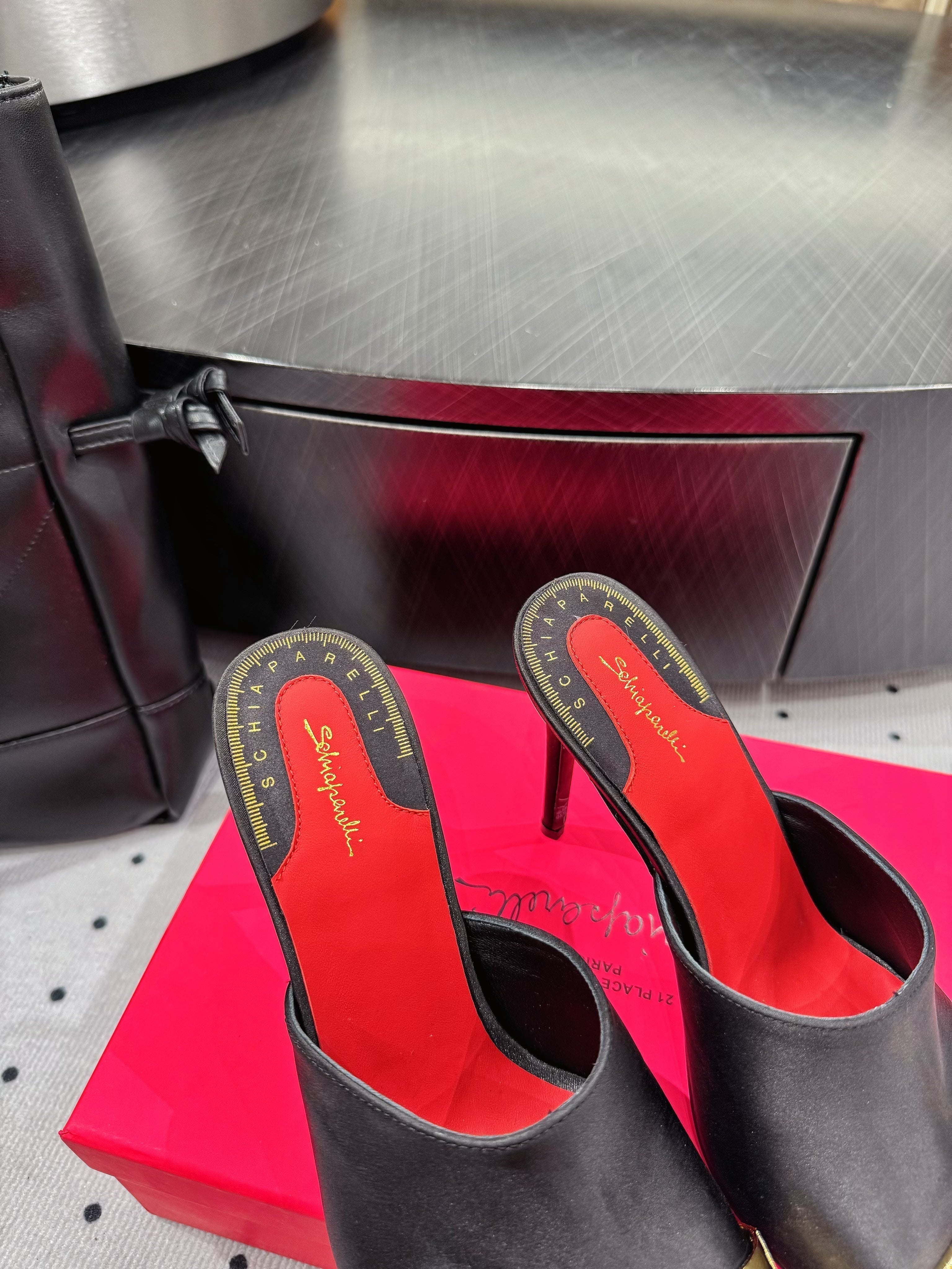 CL 25 Elsa Schiapar Mules Black Gold Silk 321607