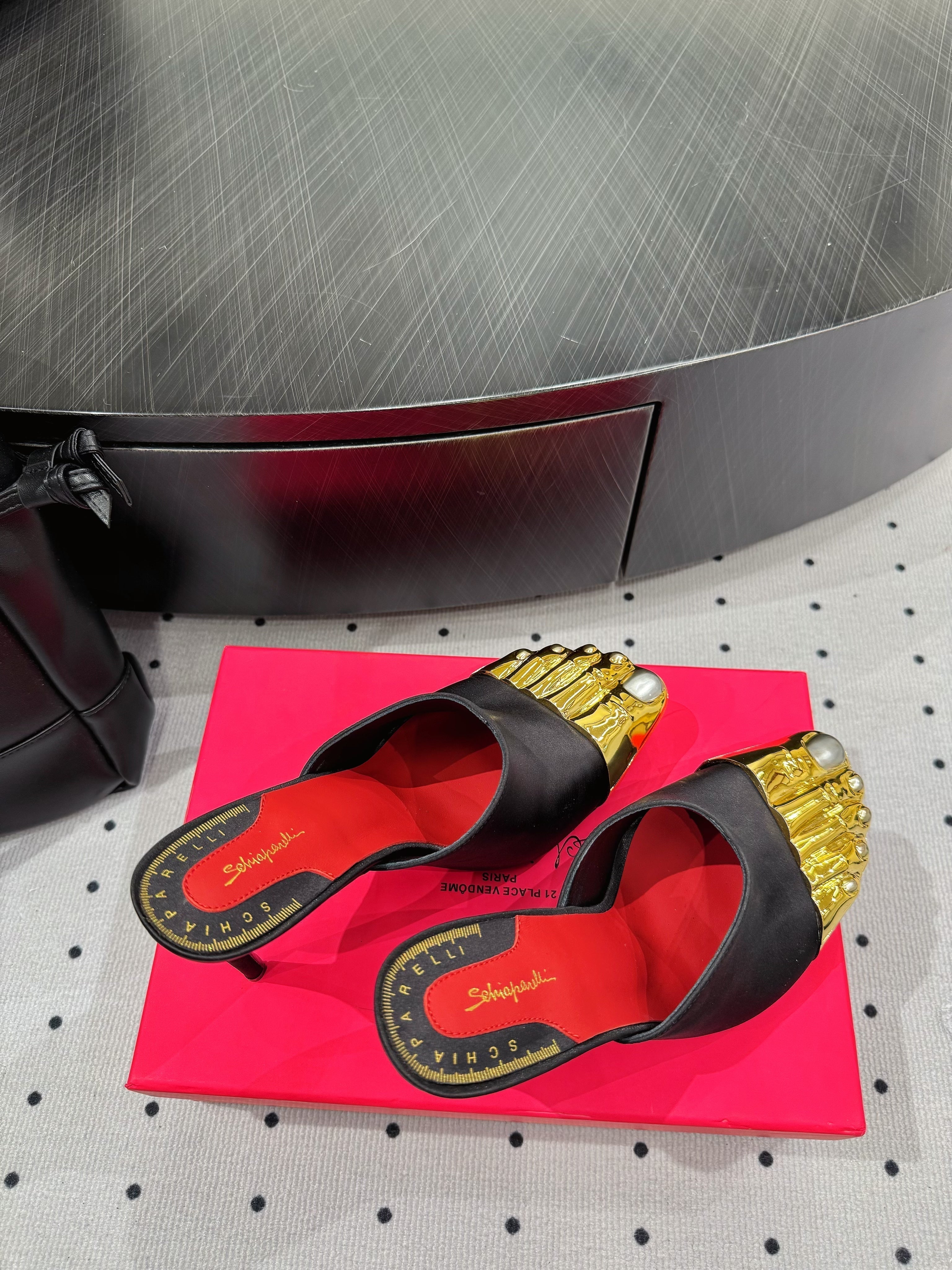 CL 25 Elsa Schiapar Mules Black Gold Silk 321607