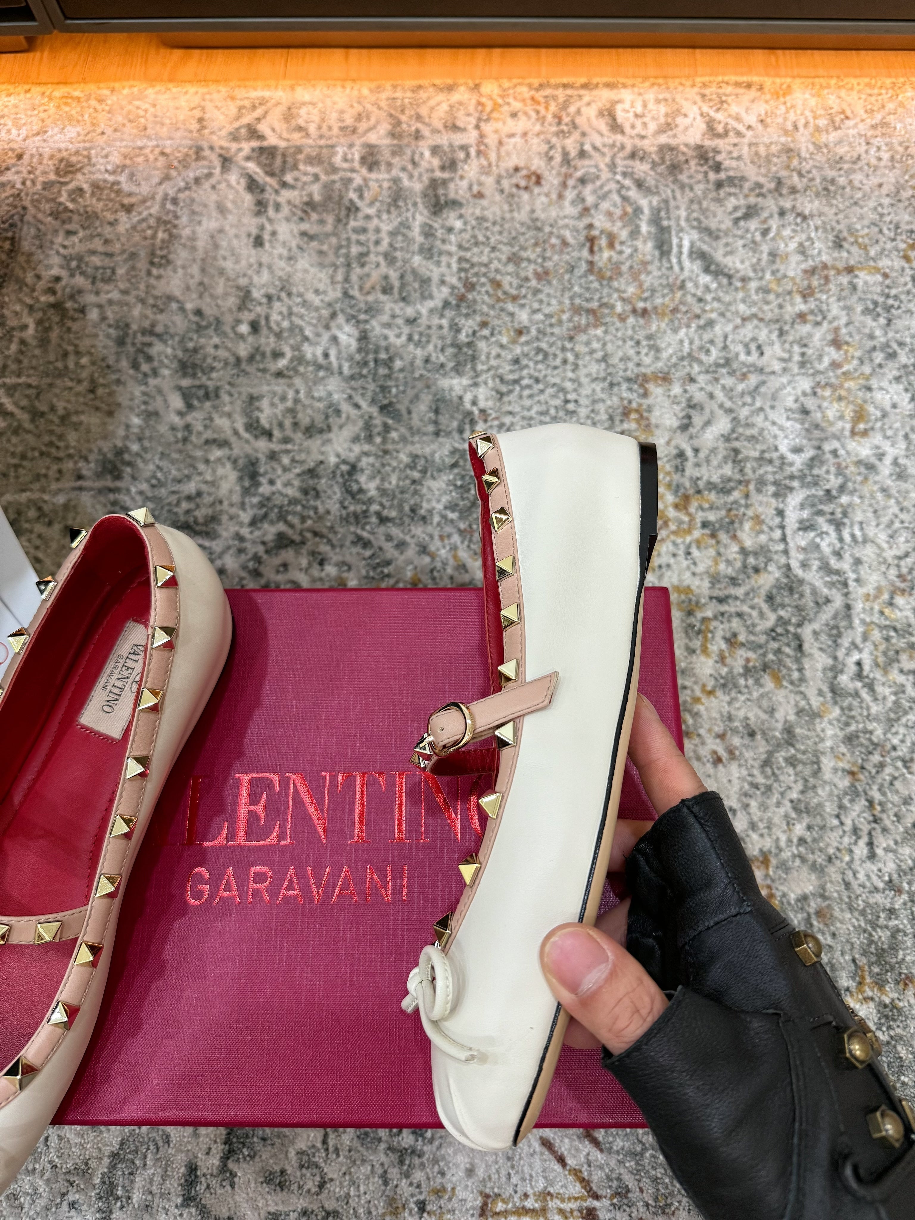 Valentino 2026 Rockstud Ballet Flat Patent Leather 881493