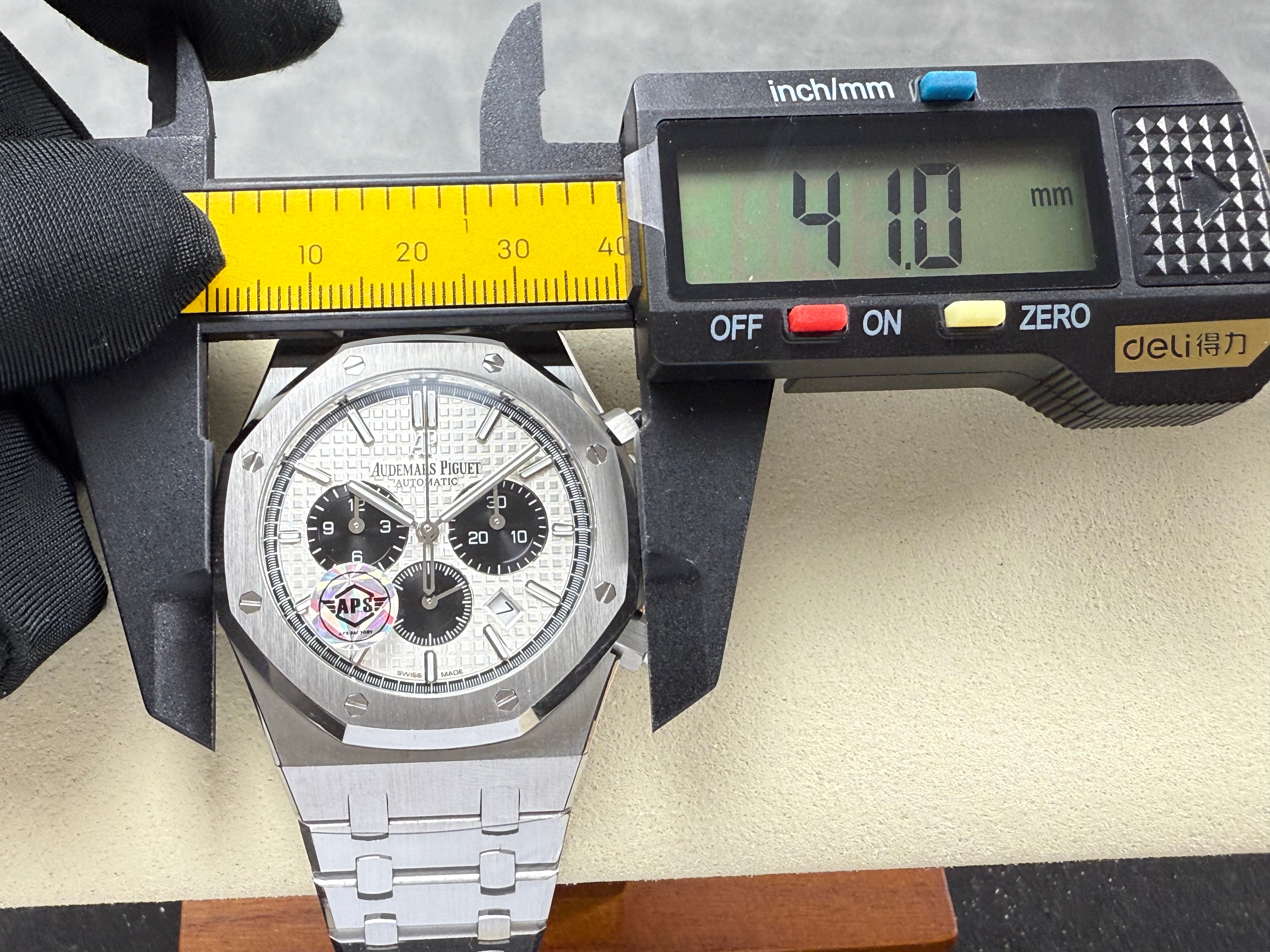 Audemars Piguet Royal Oak Chronograph 41mm Panda Dial