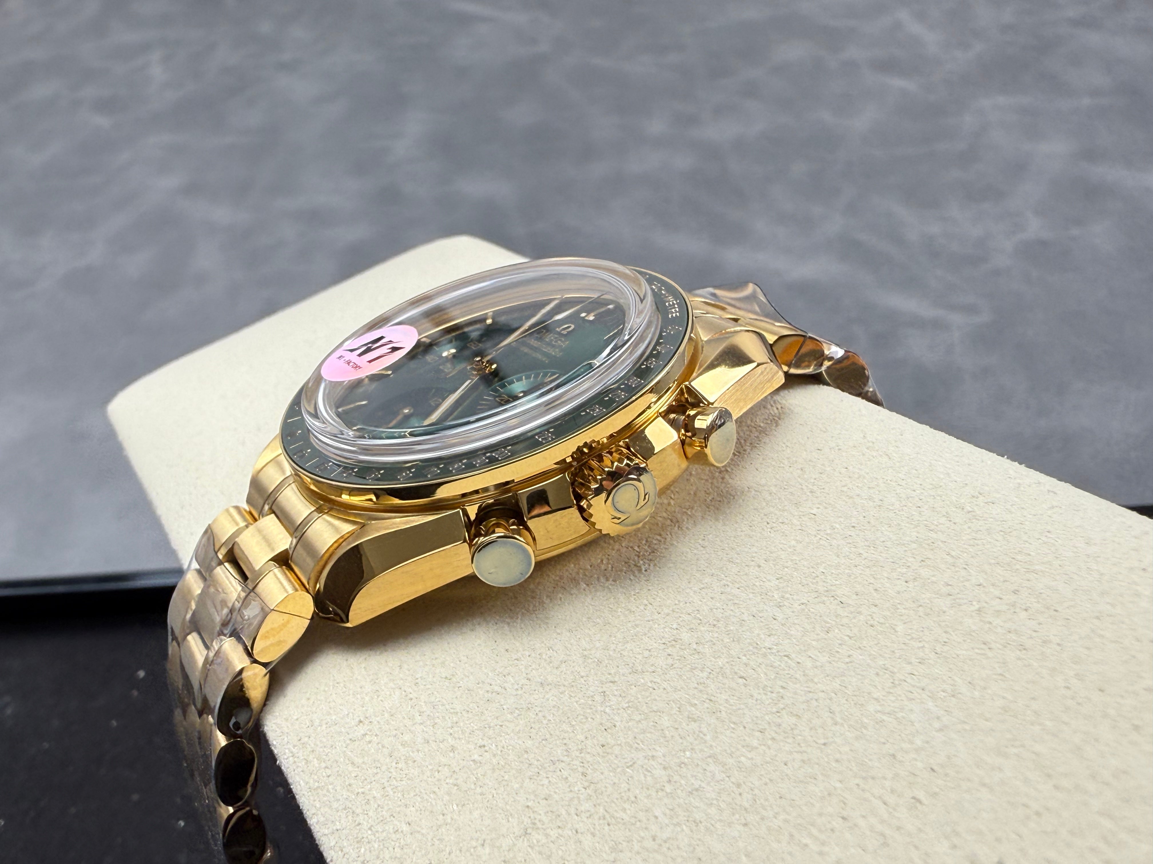 Omega Speedmaster Professional Moonwatch 42mm Yellow Gold Green Dial 233470