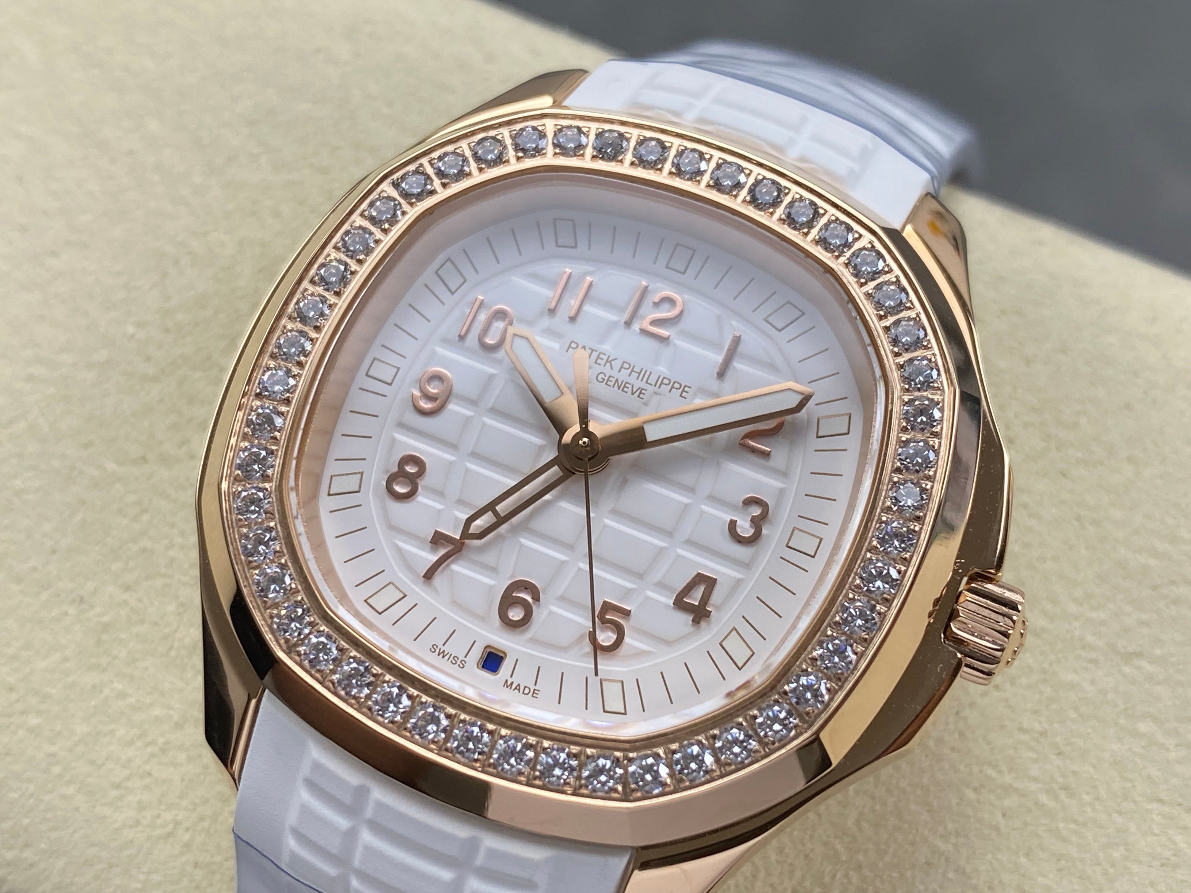Patek Philippe Aquanaut 38.8mm Rose Gold Case White Rubber Strap