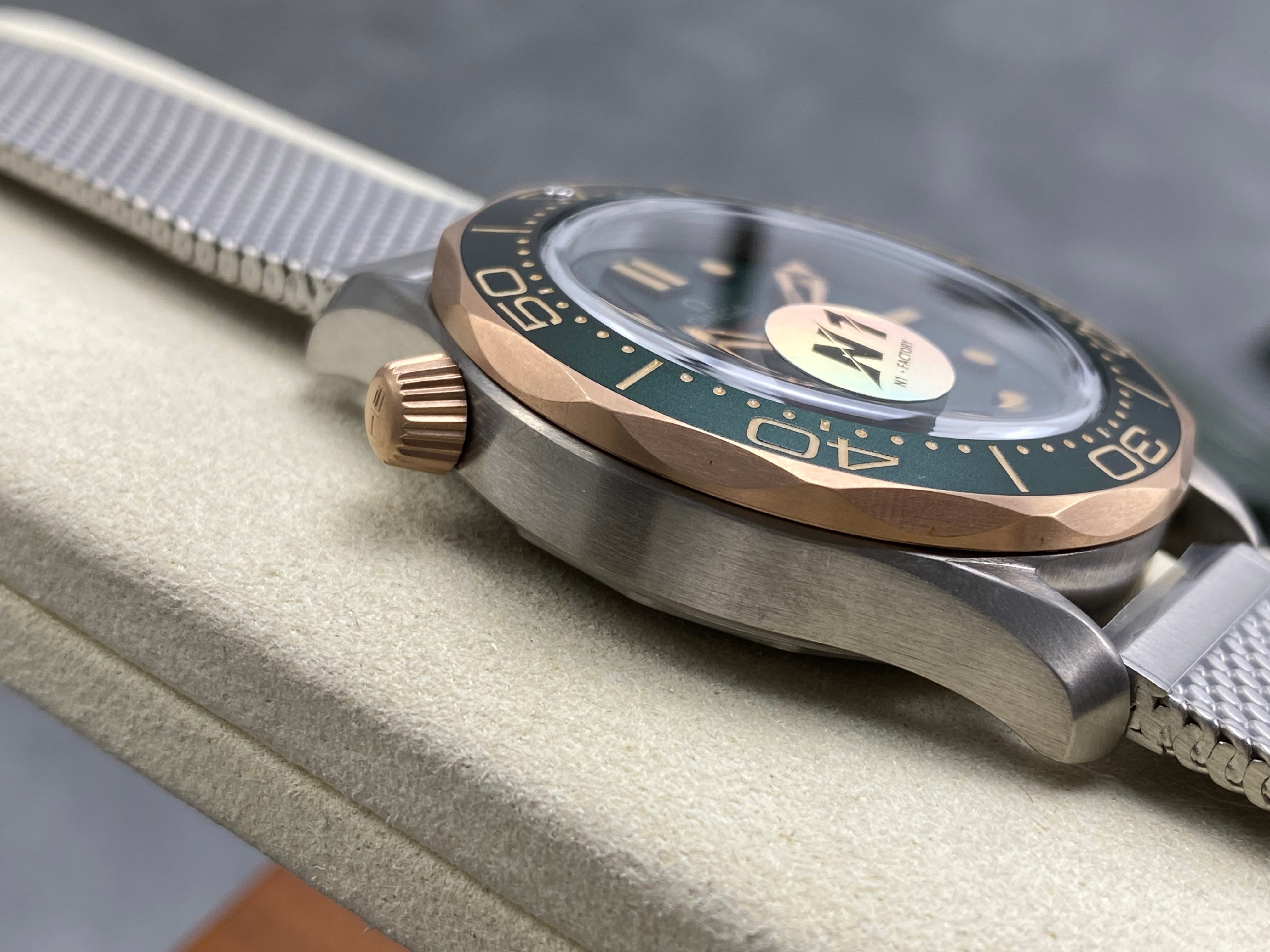 Omega Seamaster Diver 300M 42mm Green Dial Watch
