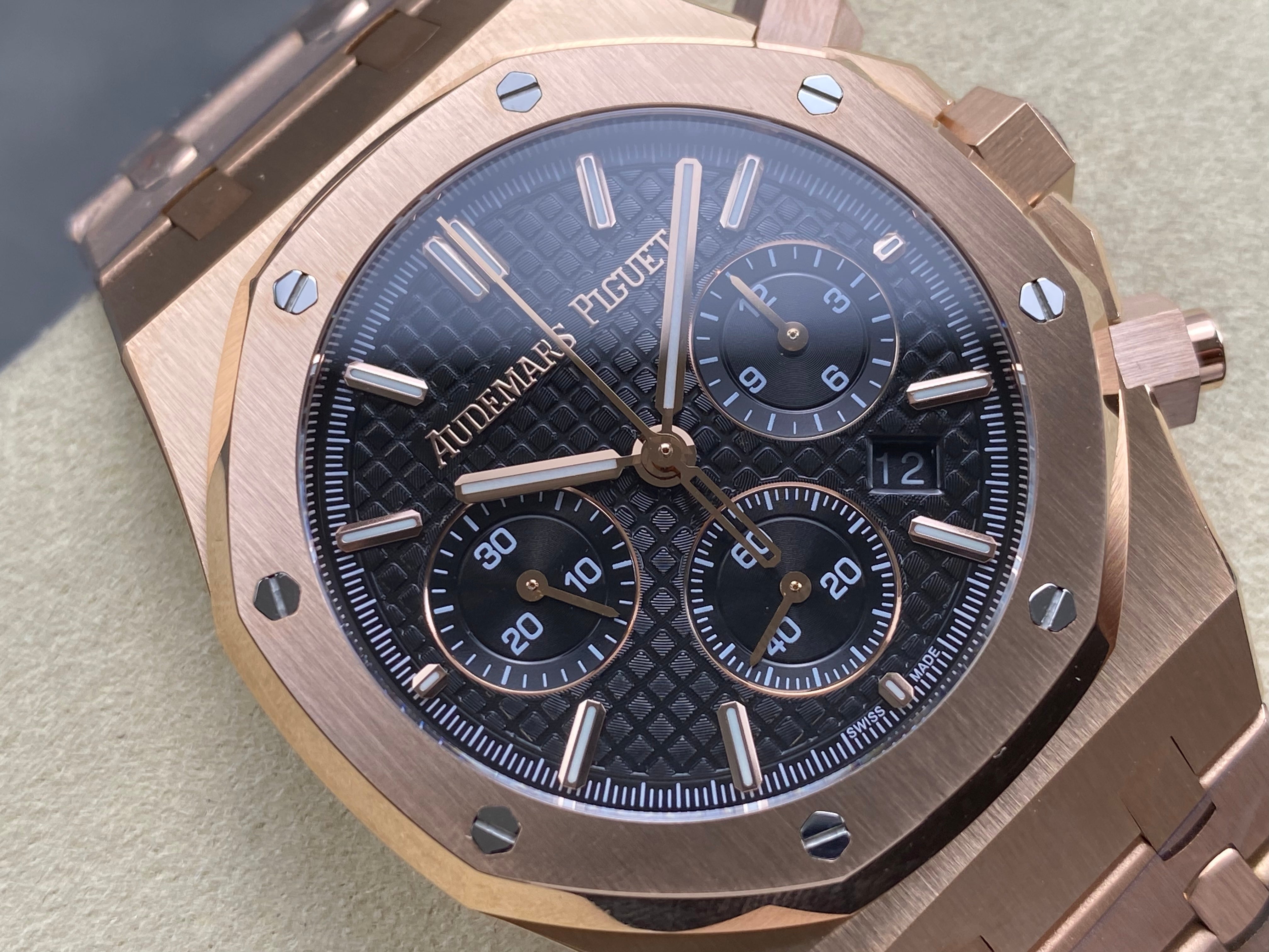 Audemars Piguet Royal Oak Chronograph Rose Gold Black Dial