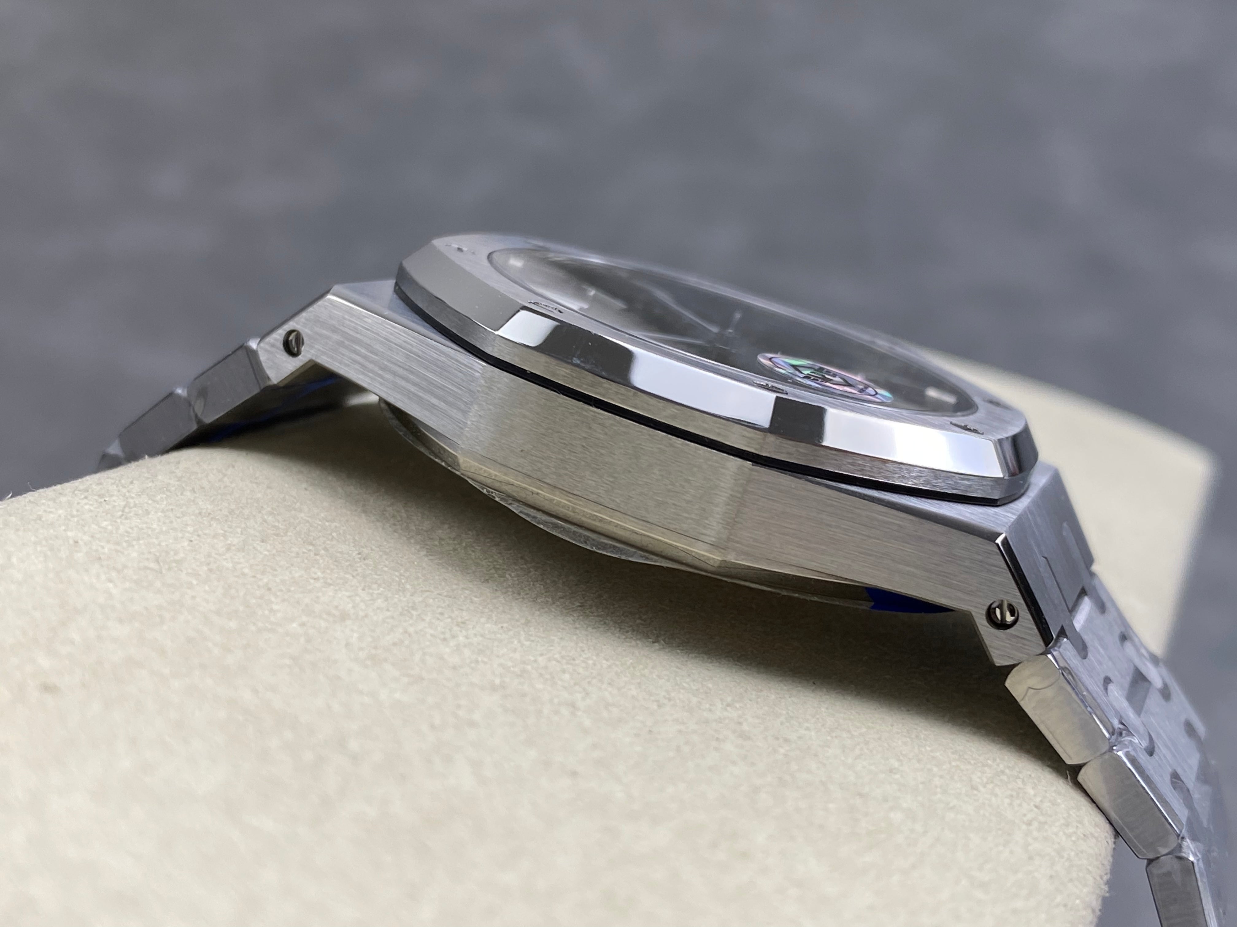 Audemars Piguet Royal Oak Selfwinding 41mm 15510 Khaki Green Dial