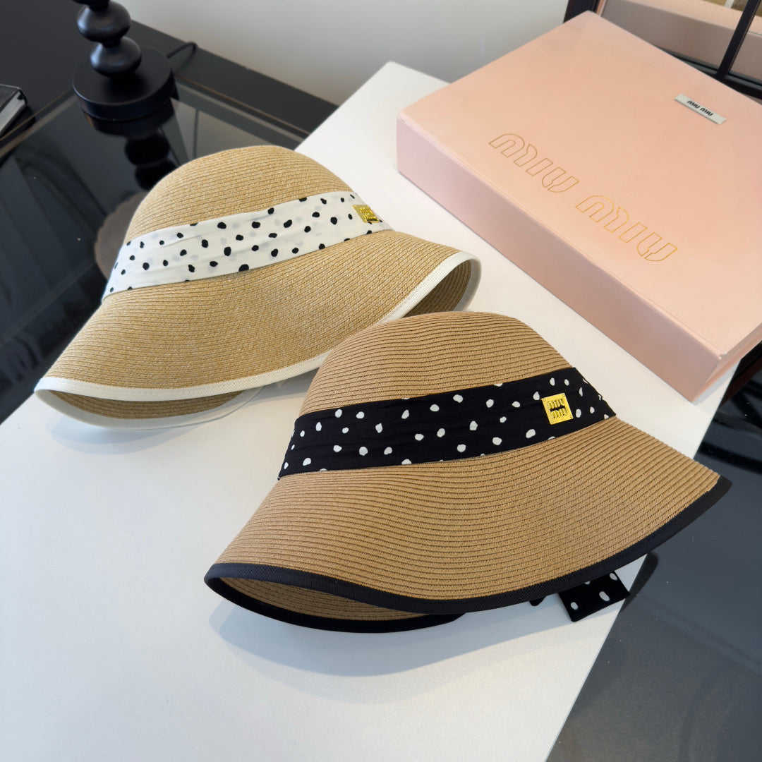 Miumiu Bow-tie Bucket Hat 360800