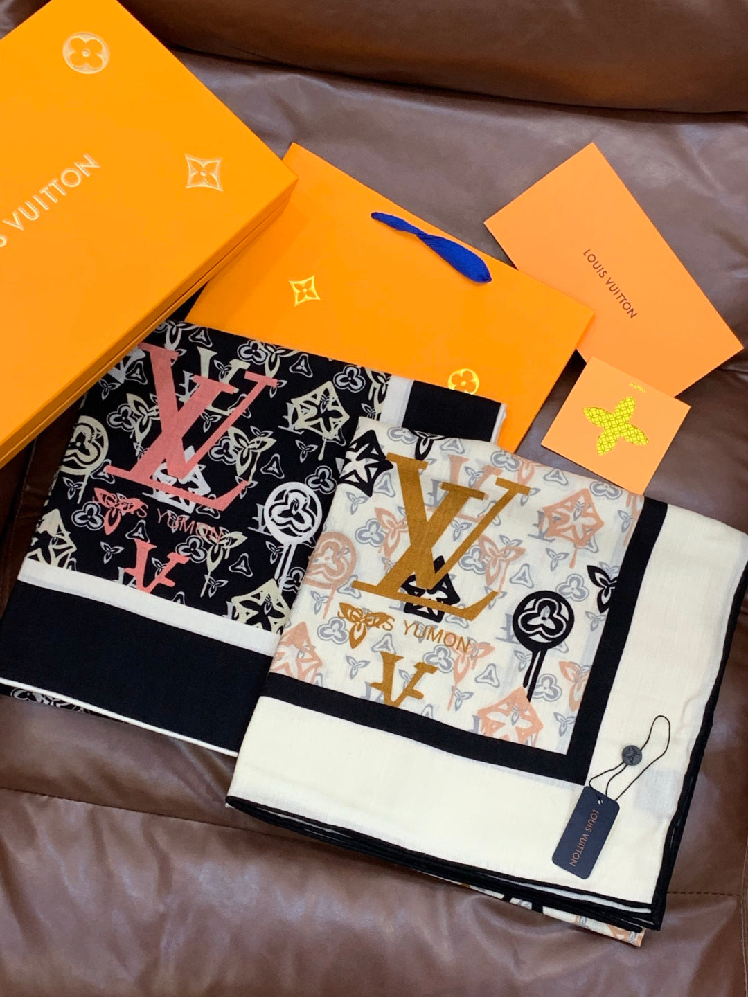 LV X TM MONOGRAM Scarf White Black Beige Silk Cashmere 965397