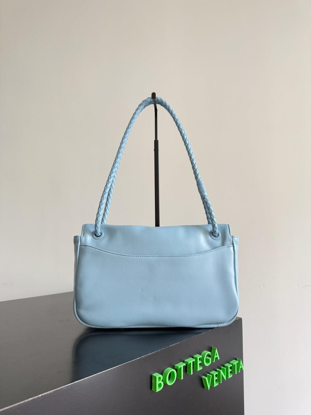 Bottega Veneta 2026 Madison Bag Blue Lambskin 129928
