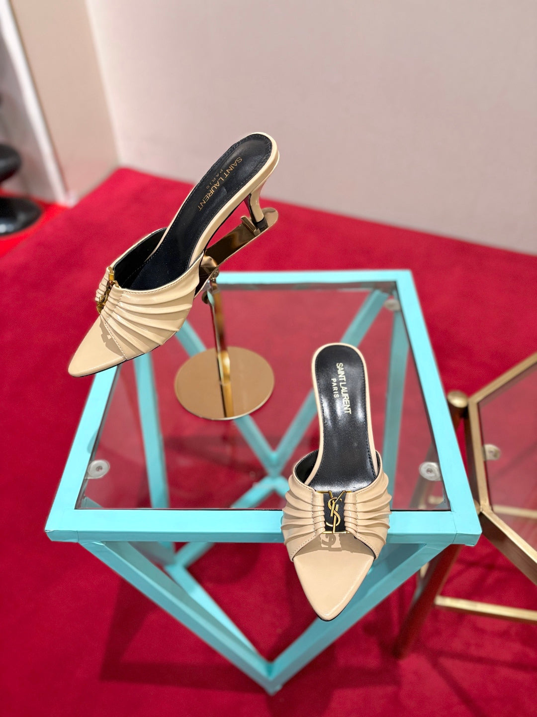 YSL 2026 Sandal Smooth Calfskin 925205