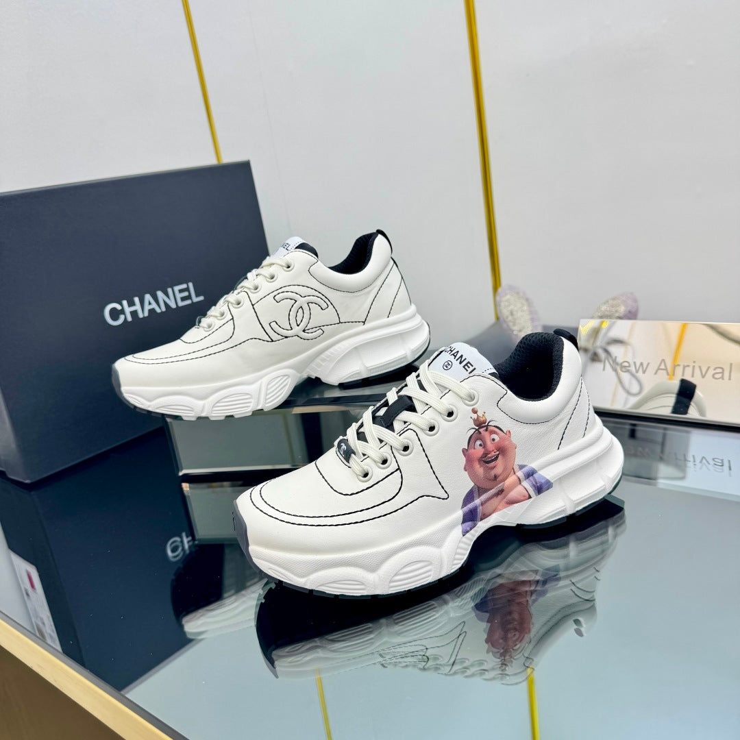 CC Sneaker White with Sticker Cowhide 238628