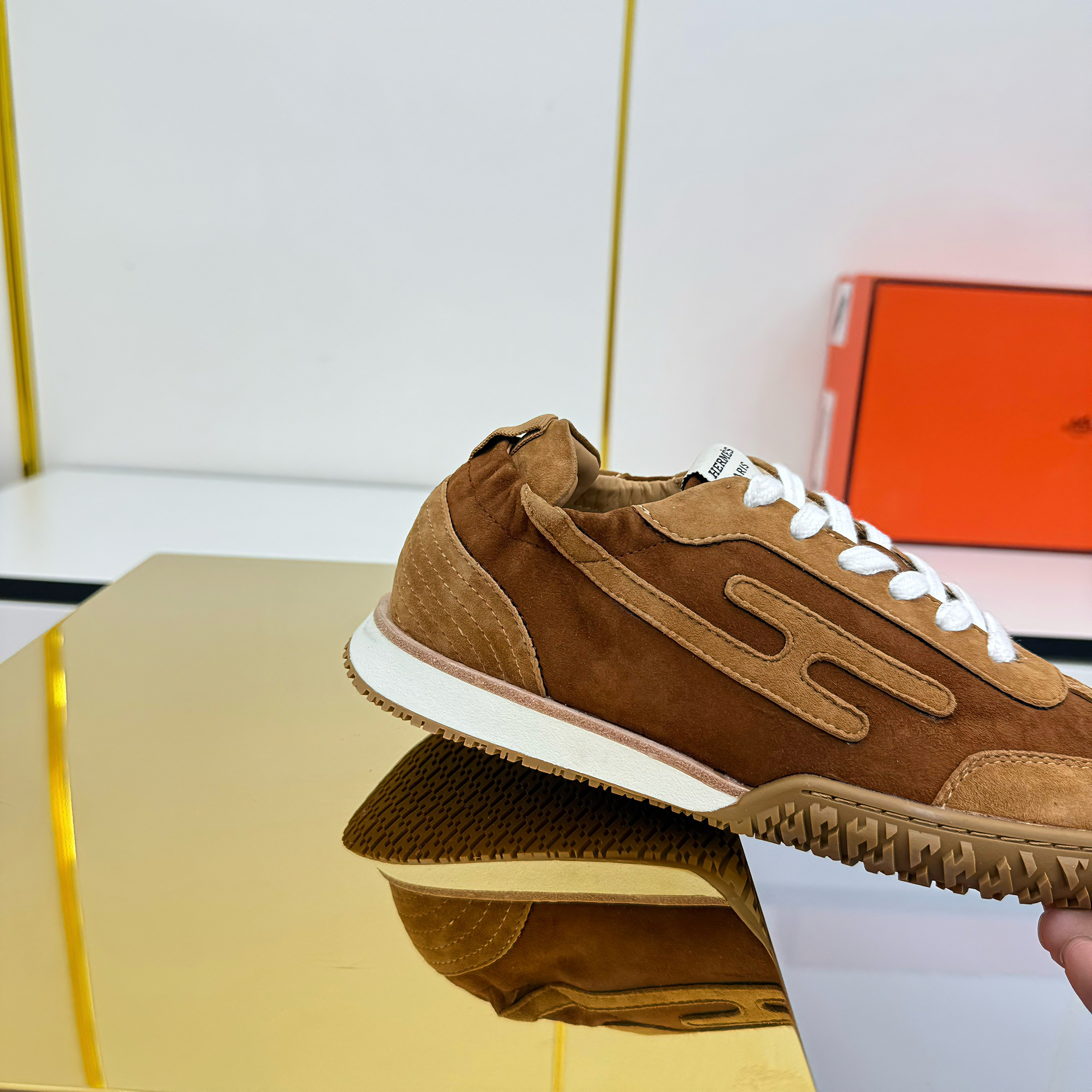 HM 2026 Casual Sneakers Brown Suede 667355