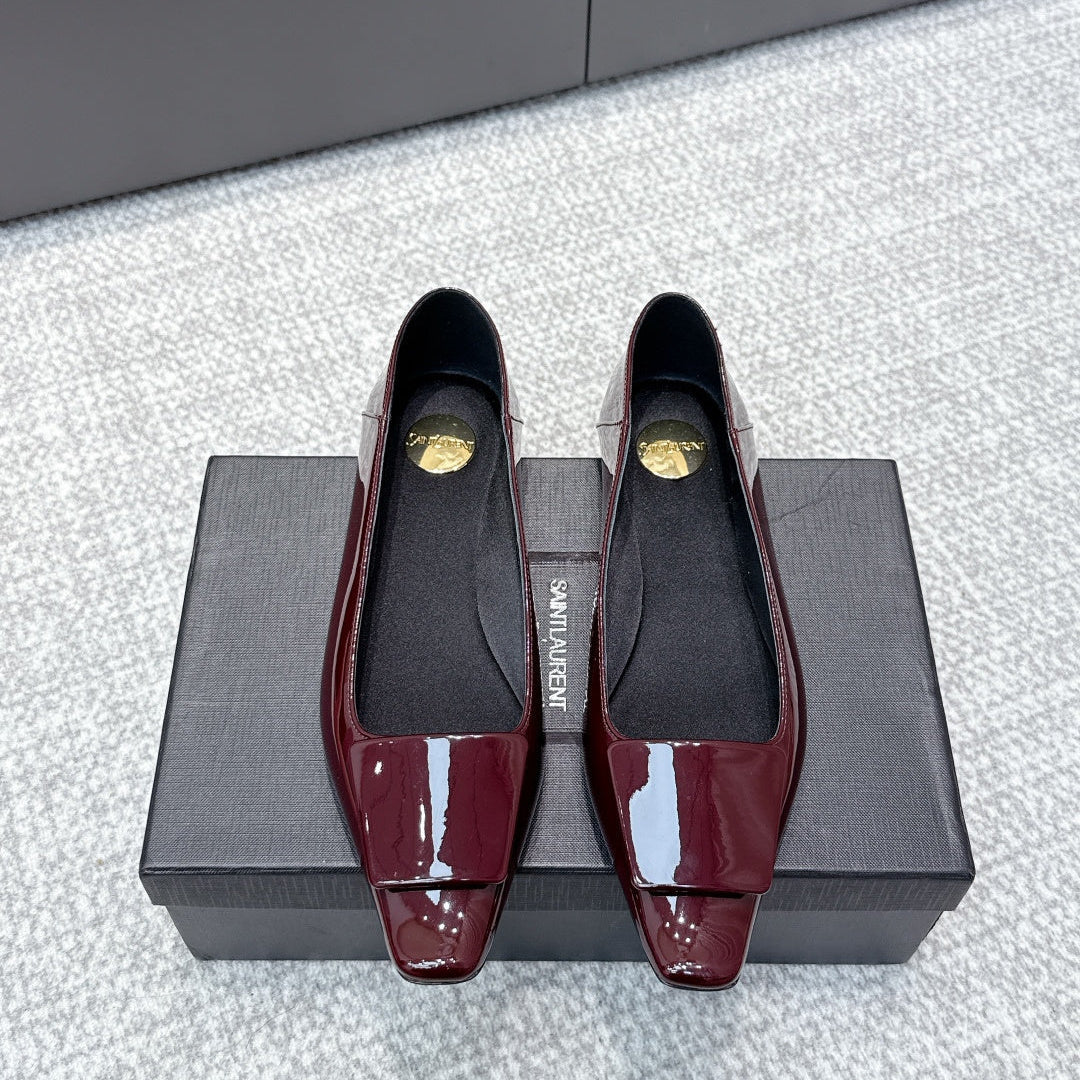 YSL 26ss Square Toe Loafers Burgundy Patent Leather 662736