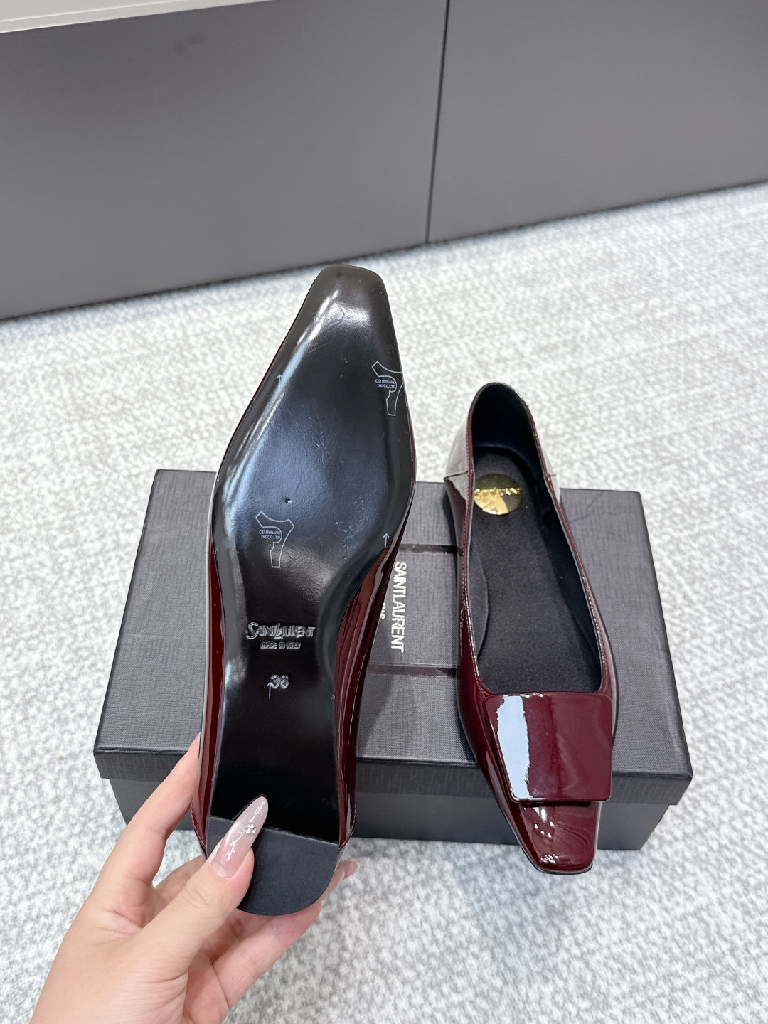 YSL 26ss Square Toe Loafers Burgundy Patent Leather 662736
