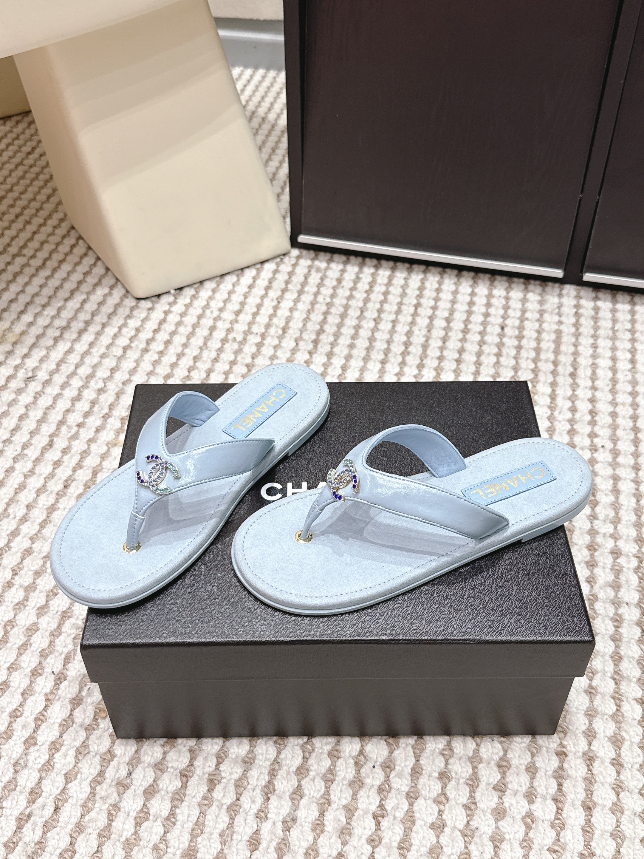 CC 26s Thong Sandals Baby Blue Suede Sheepskin 632356