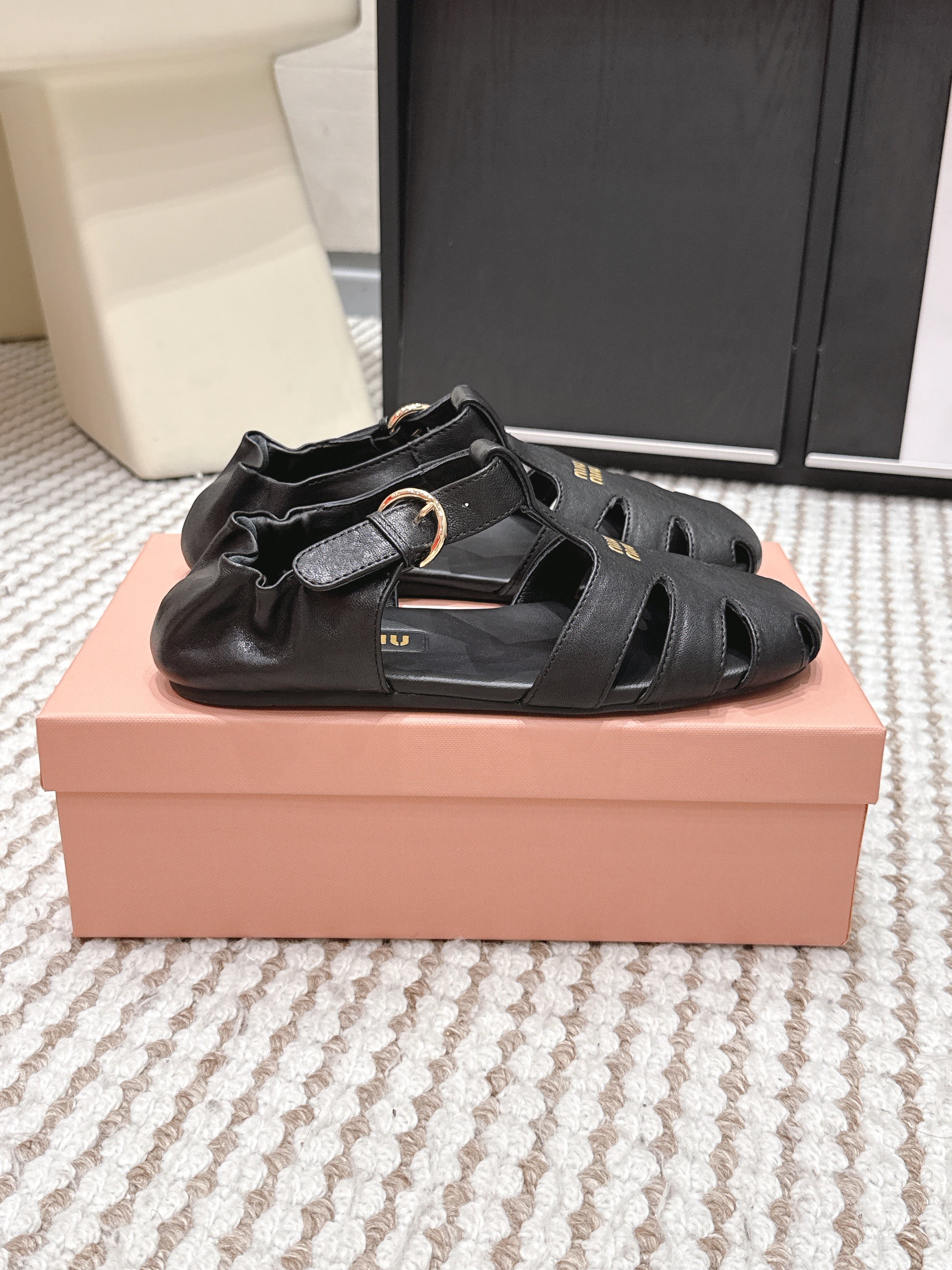 MIU 26 Roman Sandals Black Leather 632325