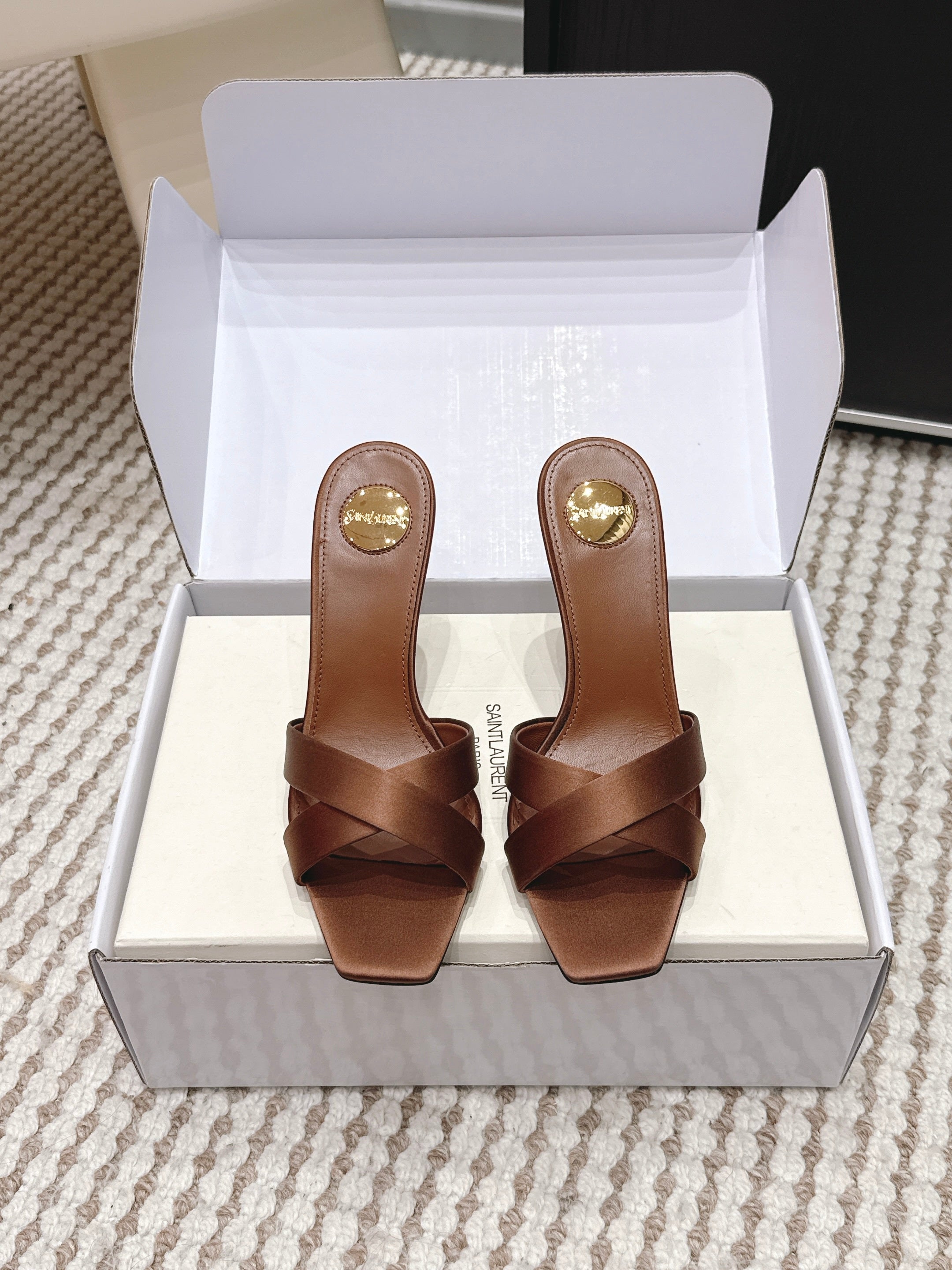 YSL 26ss High-Heeled Mules 85 Brown Satin Leather 660671
