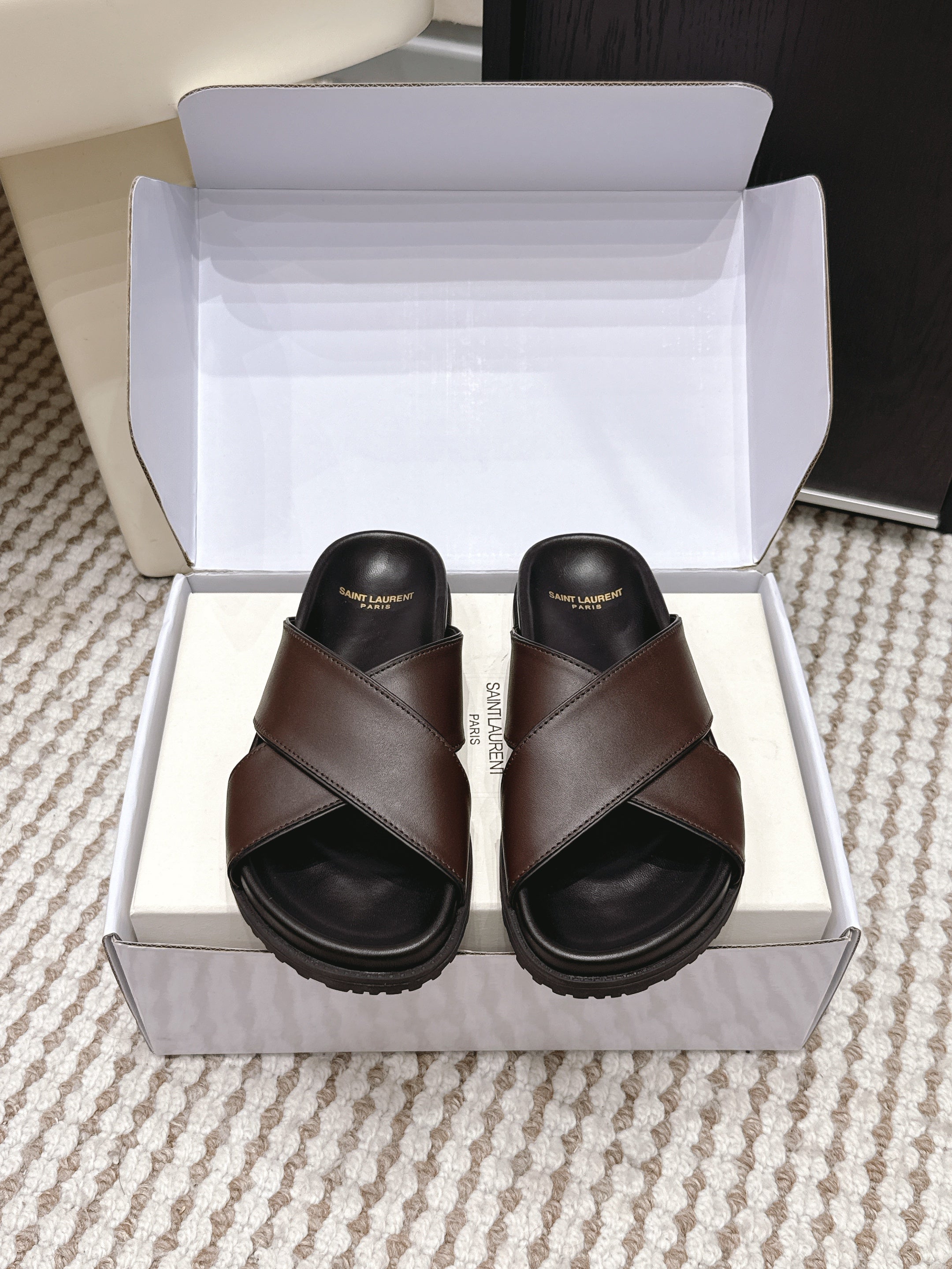 YSL 26ss Platform Slippers Dark Brown Sheepskin 663214