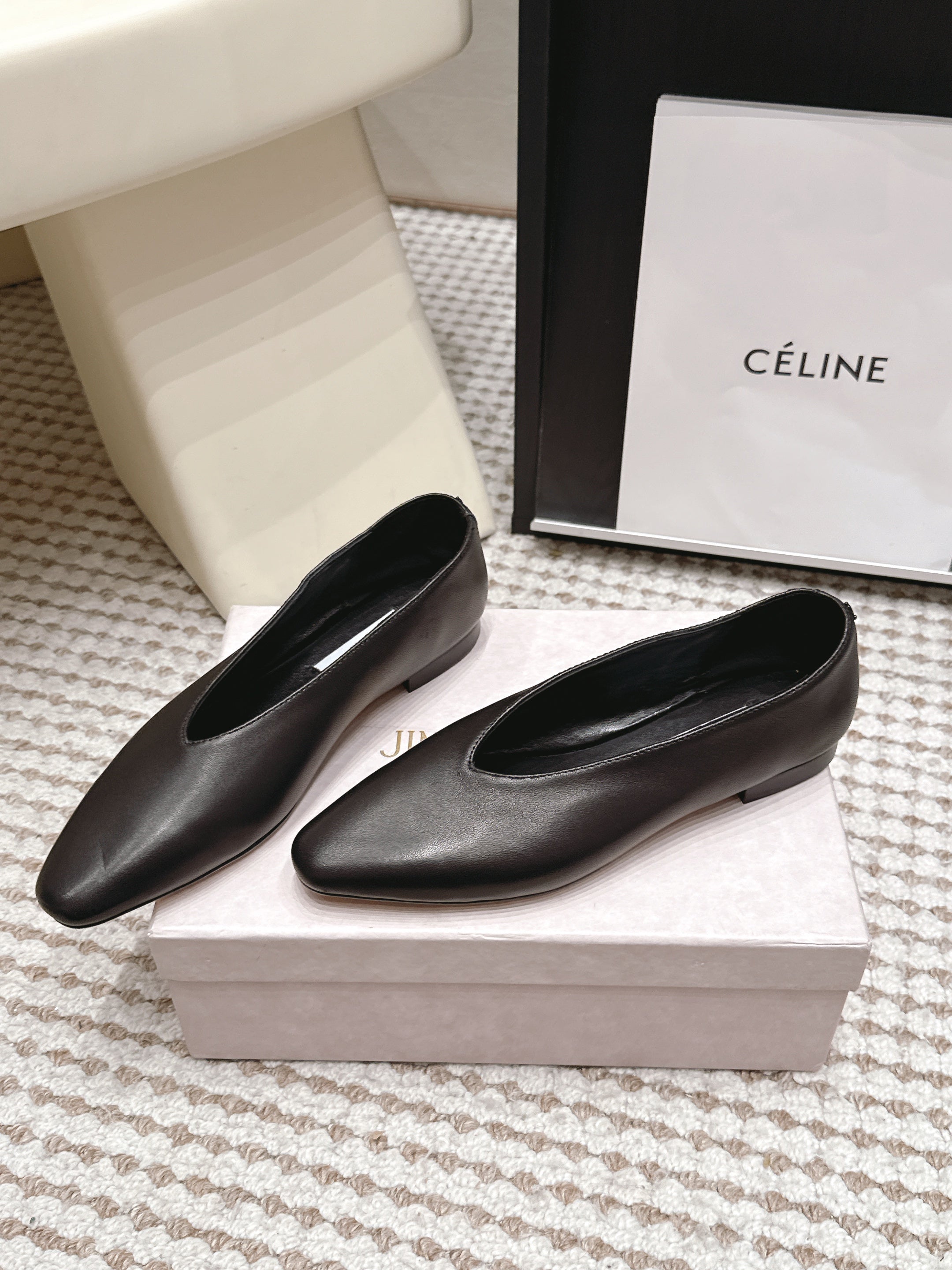 Jimmy Choo 2026 Margot Ballet Flats Sheepskin 930985