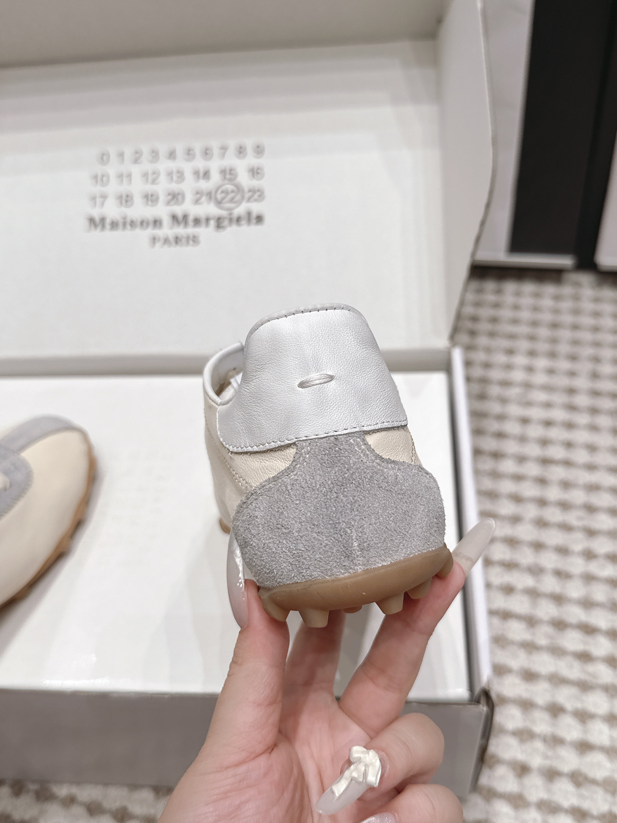 Maison Margiela 2026 Sneaker Suede Sheepskin 931053