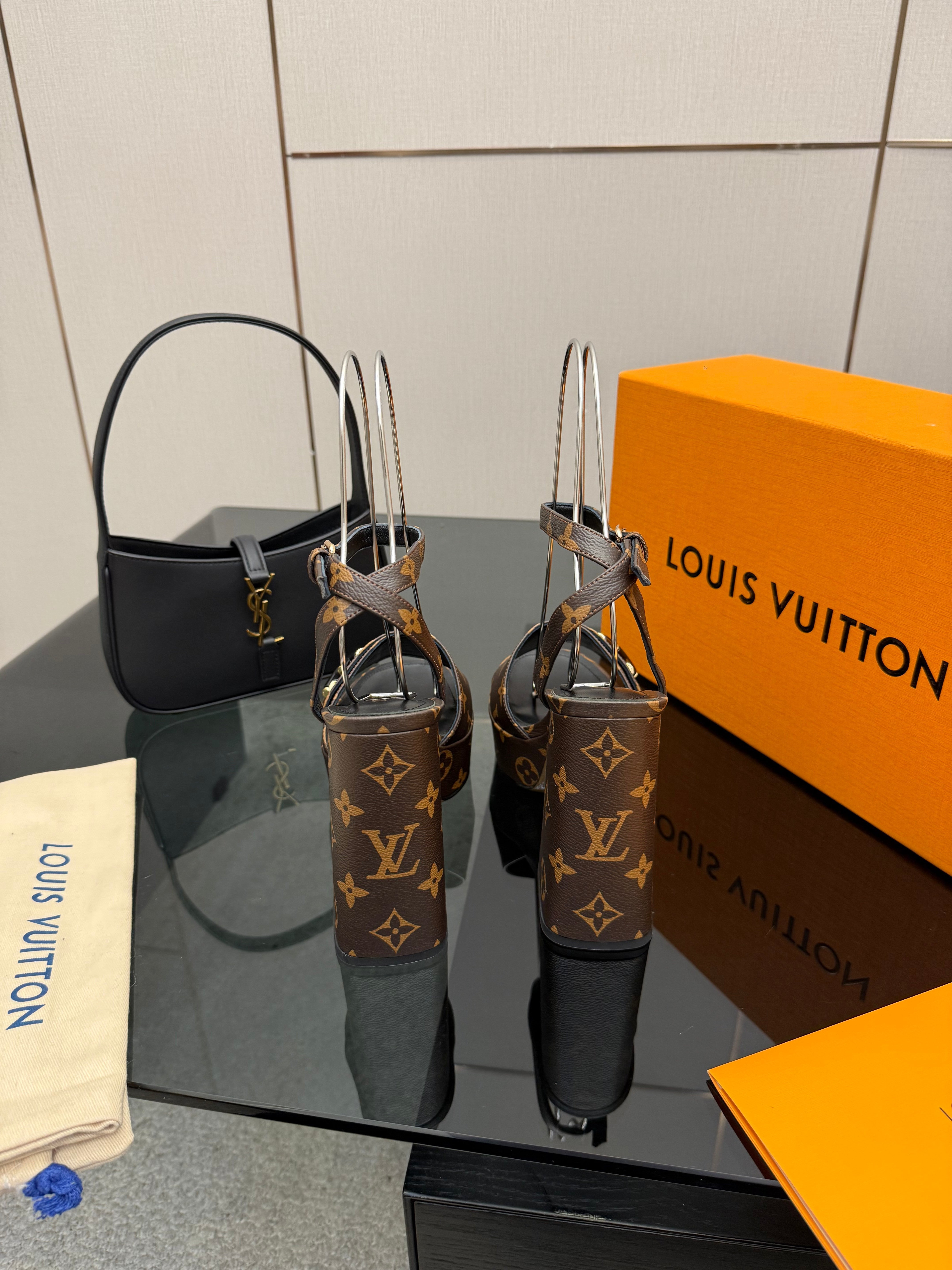LV 26ss Platform Sandals 110 Brown Monogram Leather 629618