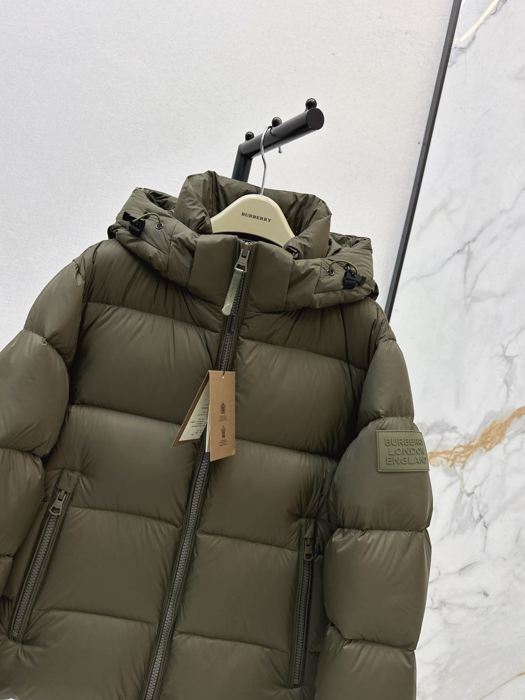 Burberry 25 Hooded Jacket Khaki Green Nylon Down 00640