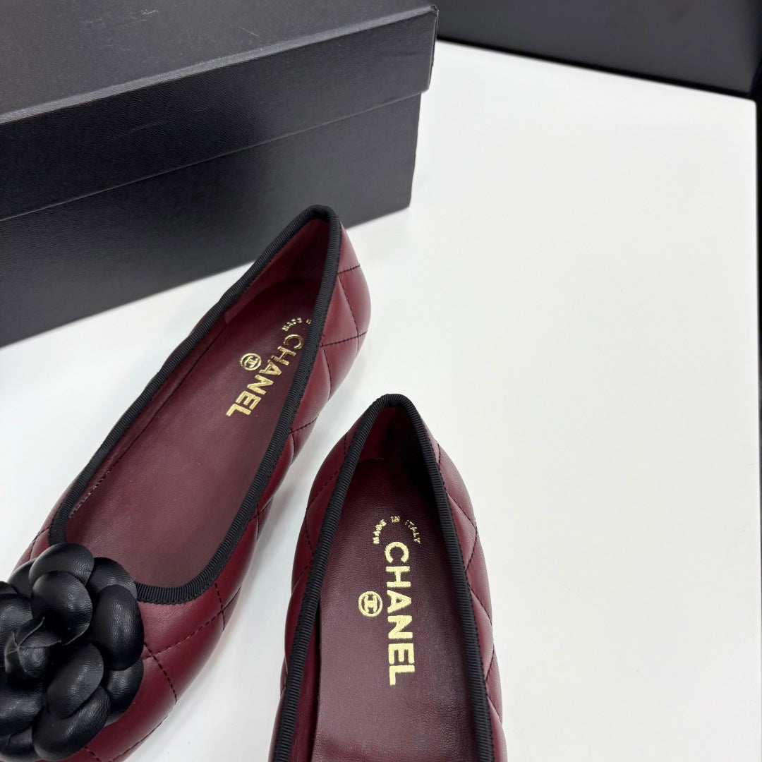 CC 25 Ballet Flat Flower Quilted Calfskin