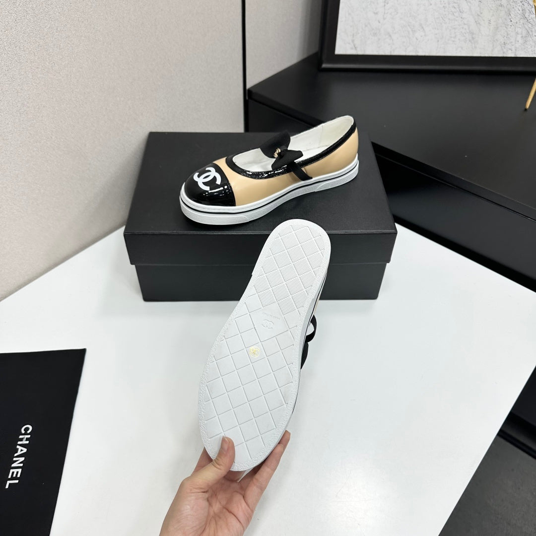 Chanel 2026 Ballet Flat Patent Leather Sheepskin 823042