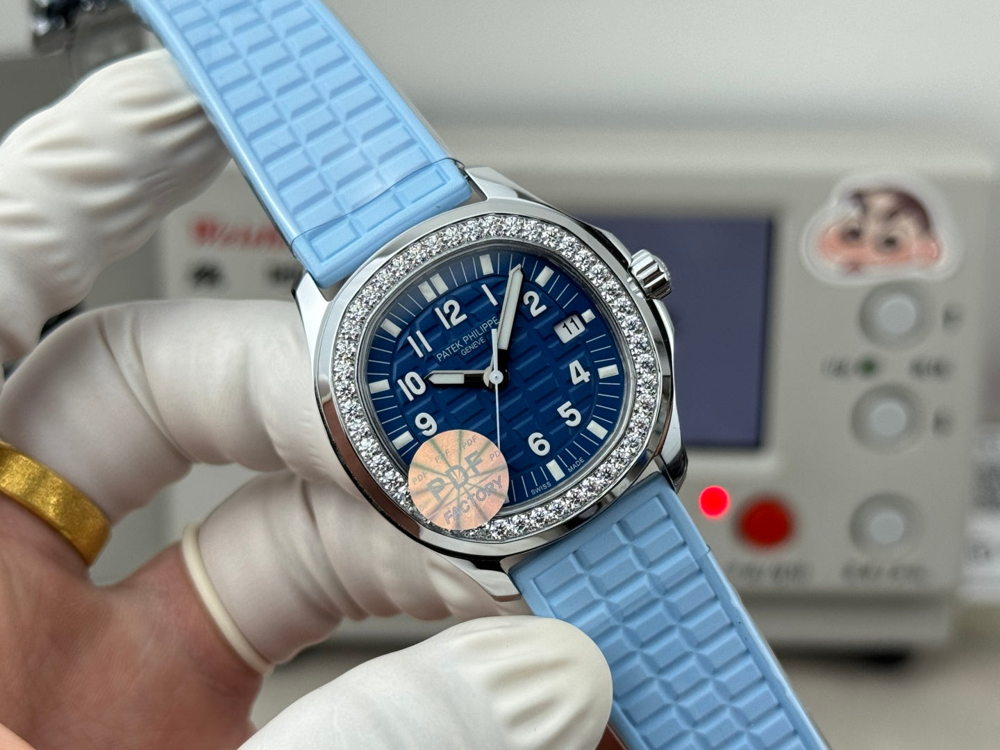 Patek Philippe Aquanaut 35.6mm Navy Blue Dial Blue Rubber Strap
