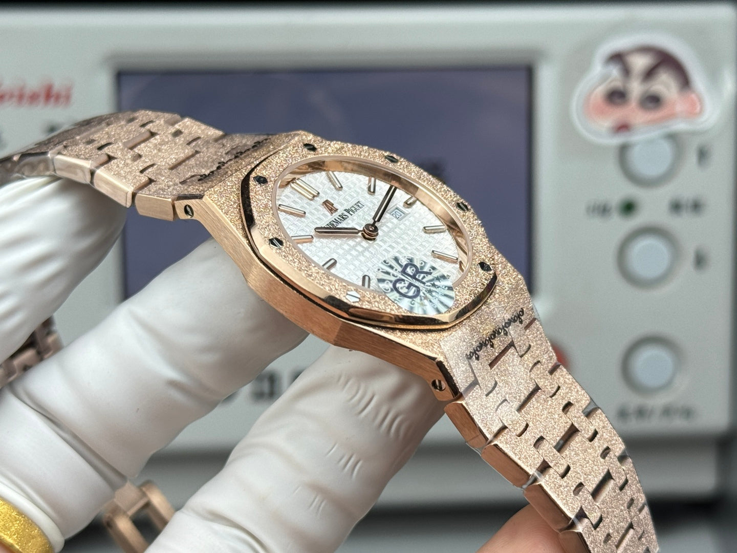 Audemars Piguet Royal Oak Lady 33mm Rose Gold White Dial