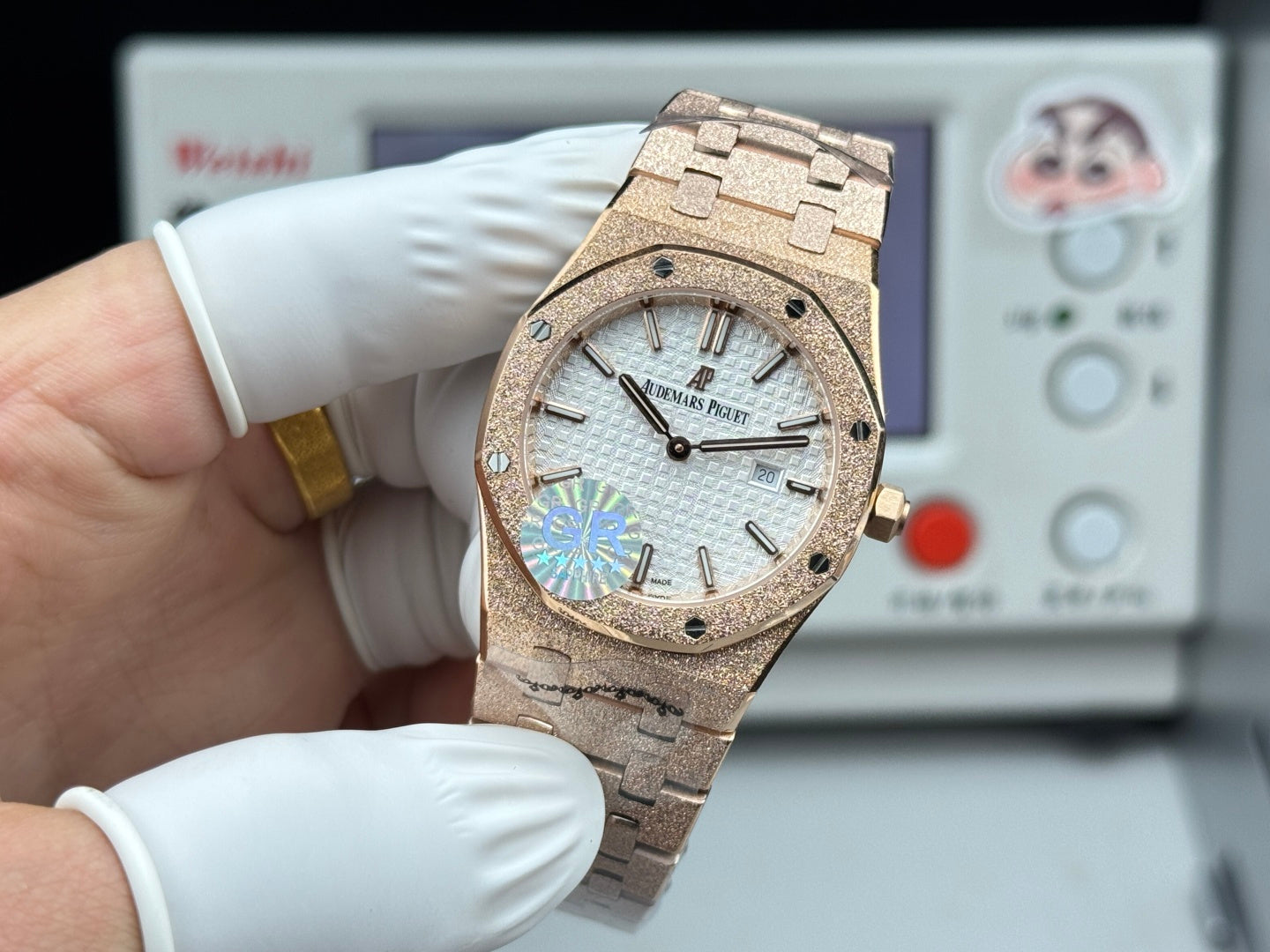 Audemars Piguet Royal Oak Lady 33mm Rose Gold White Dial