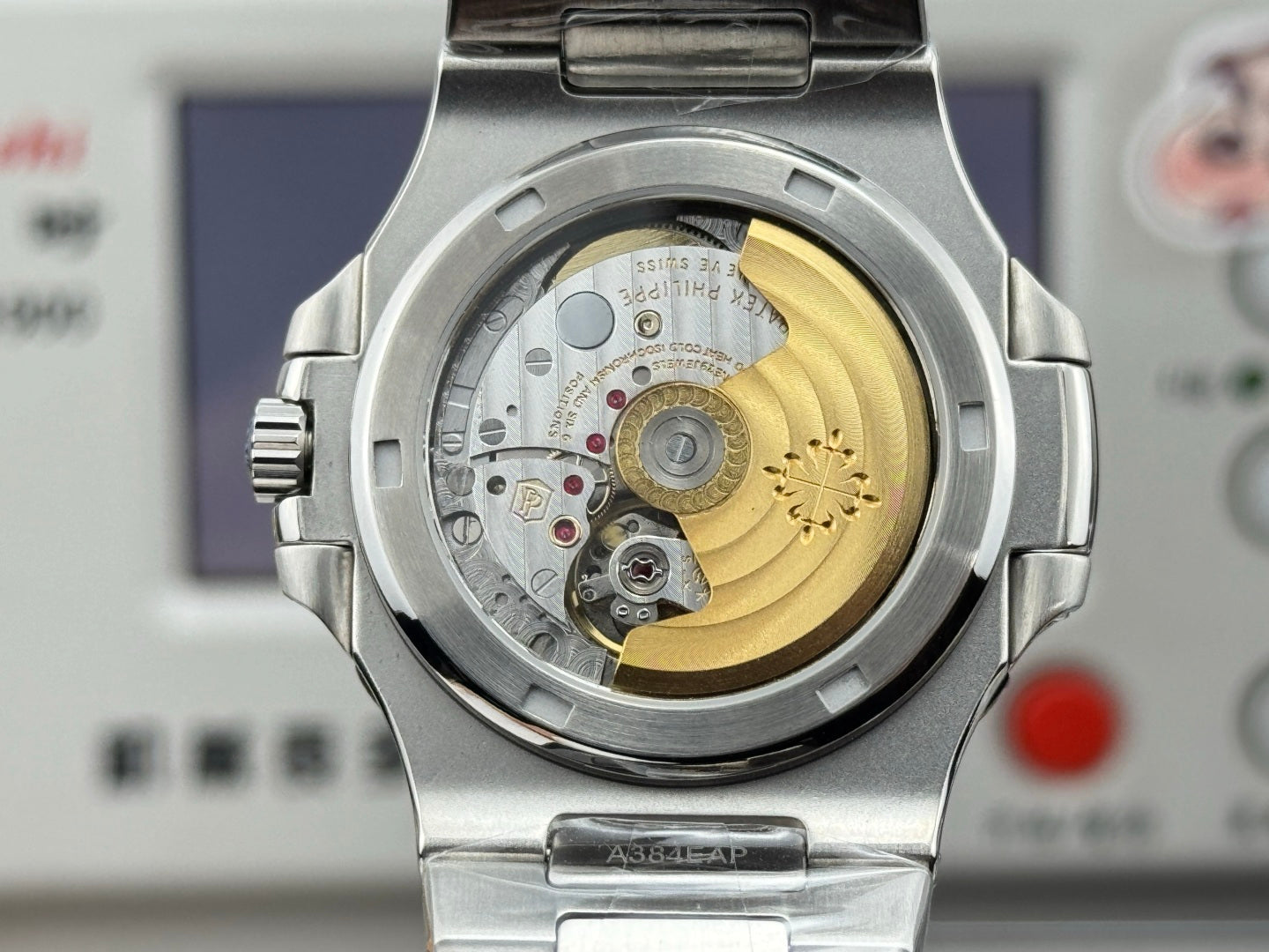 Patek Philippe Nautilus 40mm Emerald Green Benzel With Diamond Watch