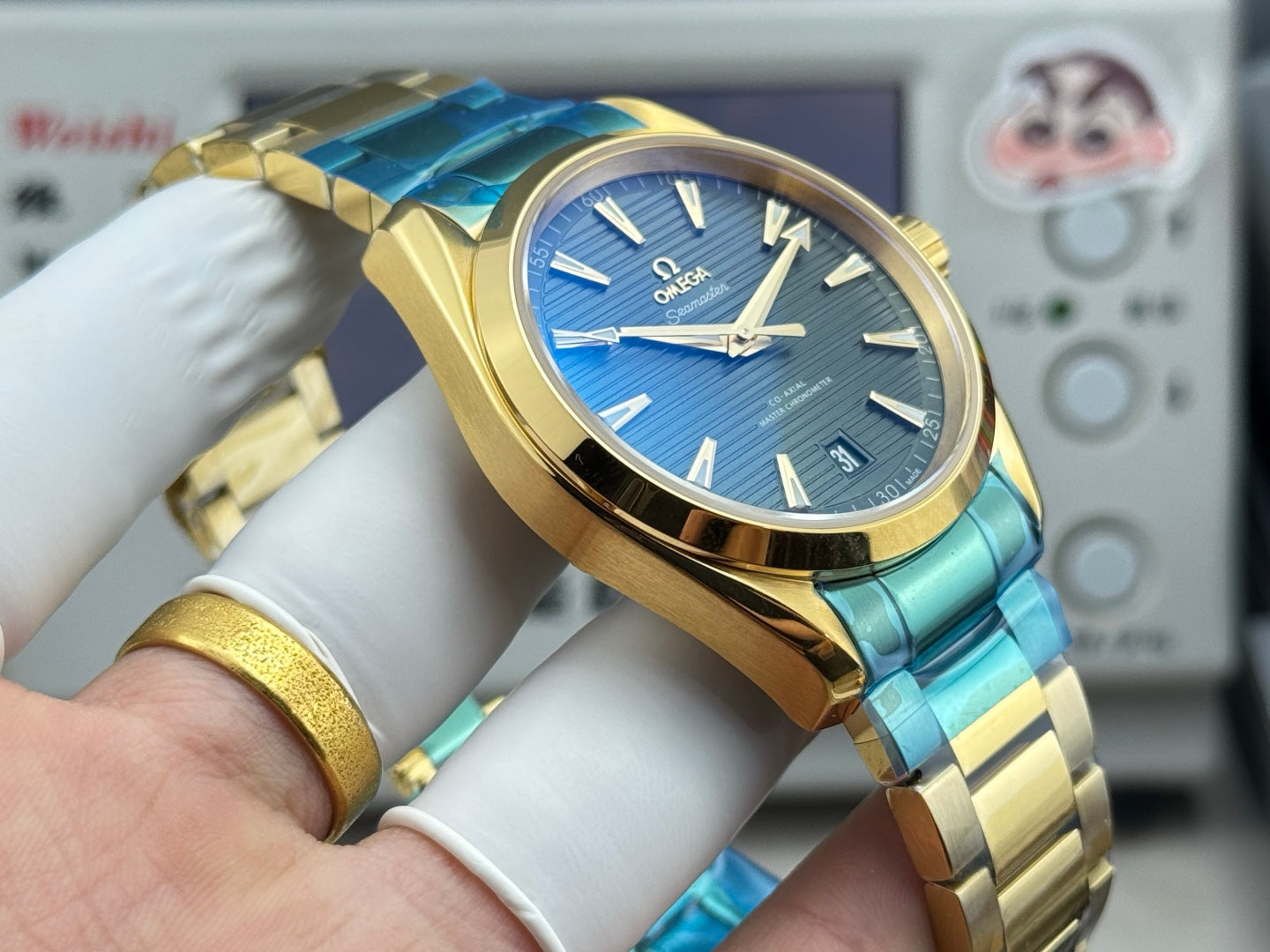 Omega Seamaster Aqua Terra 150m Co-Axial Master Green Dial Yellow Gold 41mm