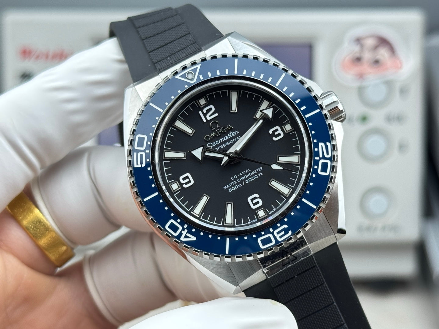 Omega Seamaster Planet Ocean 600M 42mm Blue Black Dial Rubber Strap