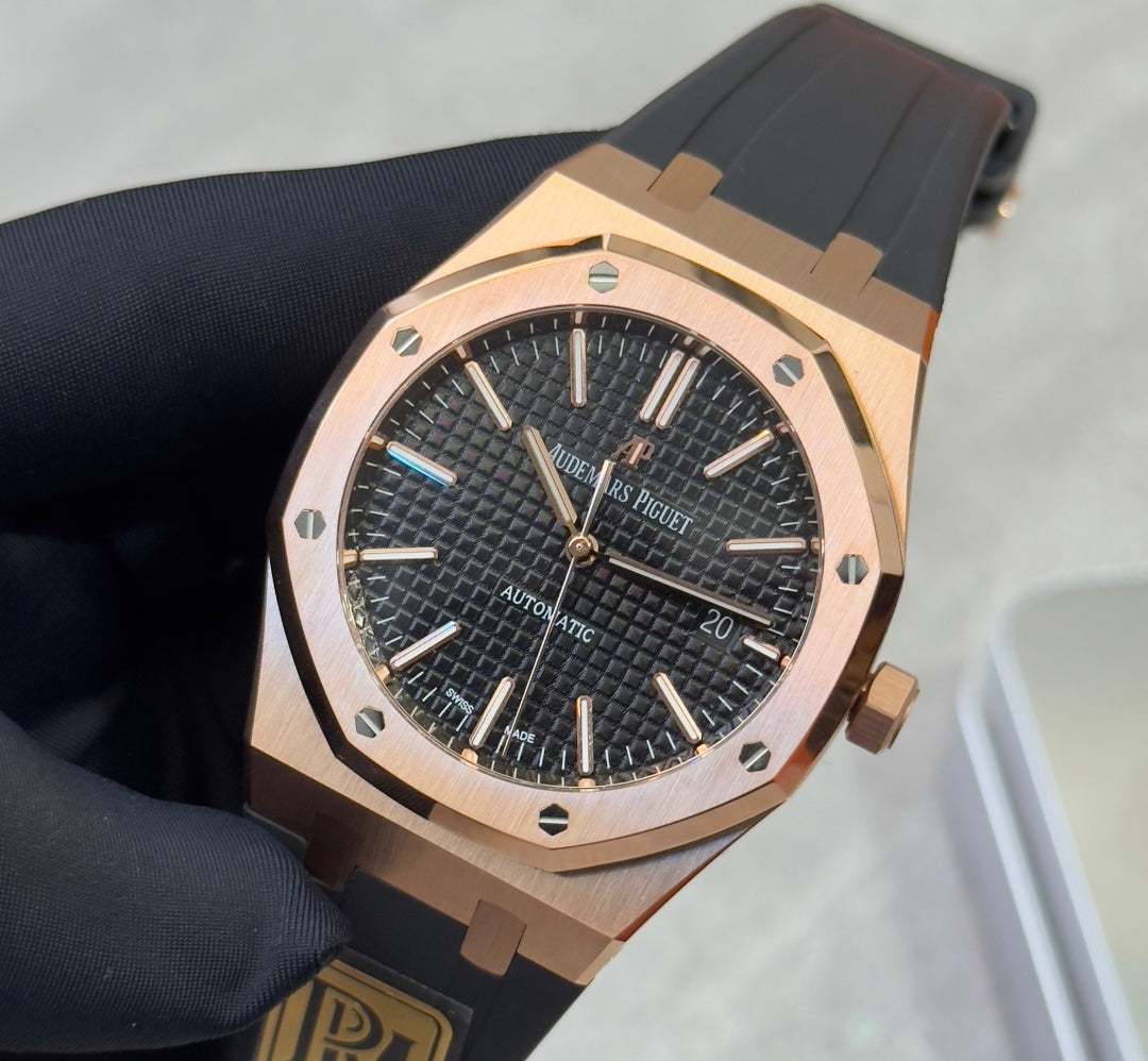Audemars Piguet Royal Oak Selfwinding 41mm 15400OR Black  Dial Rubber Strap