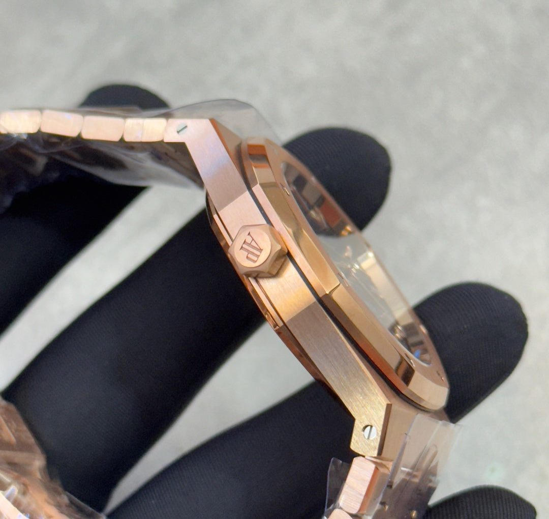 Audemars Piguet Royal Oak Selfwinding Rose Gold 41mm 15400OR Blue Dial