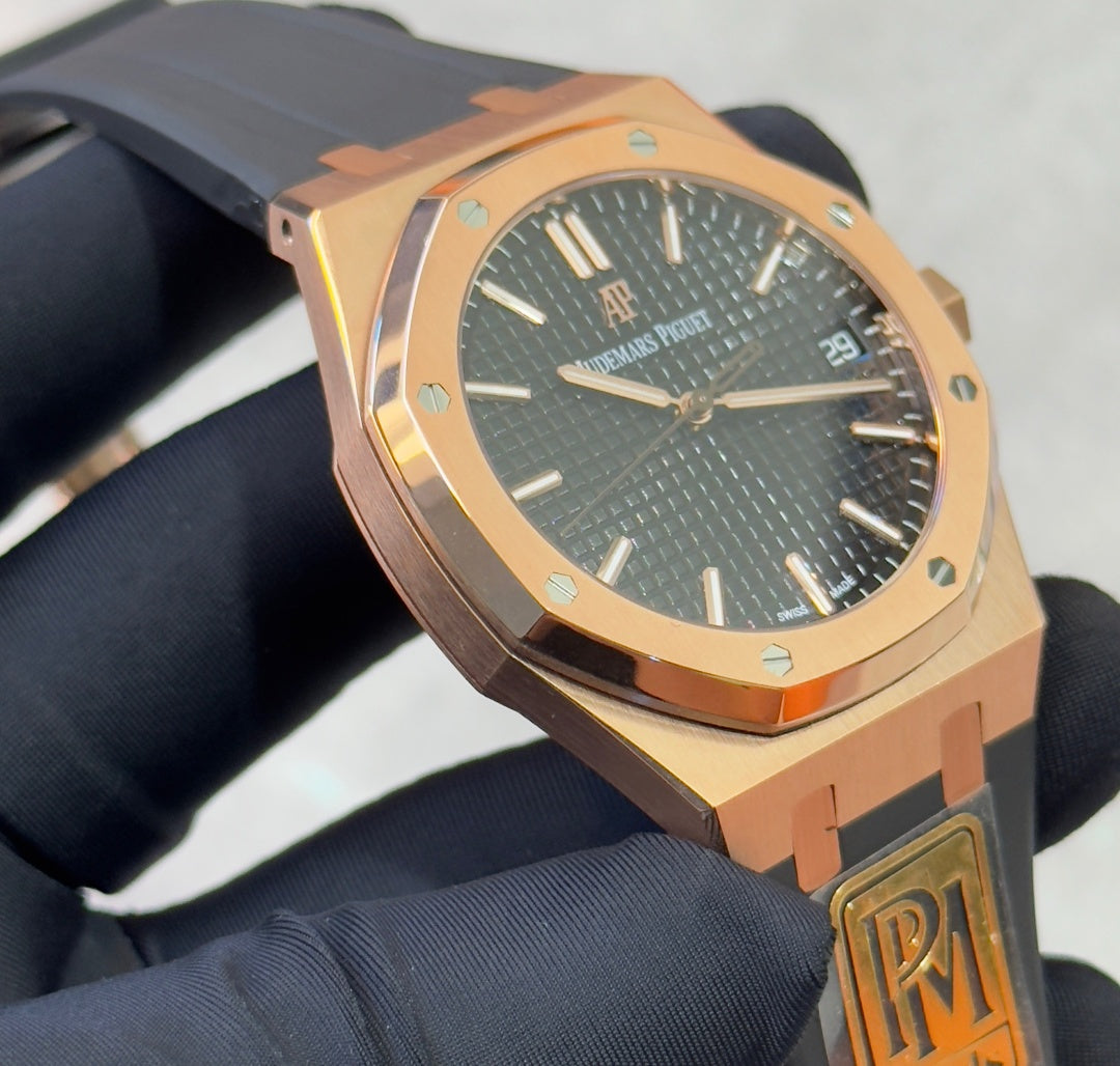 Audemars Piguet Royal Oak Selfwinding 41mm 15500OR Rubber Strap