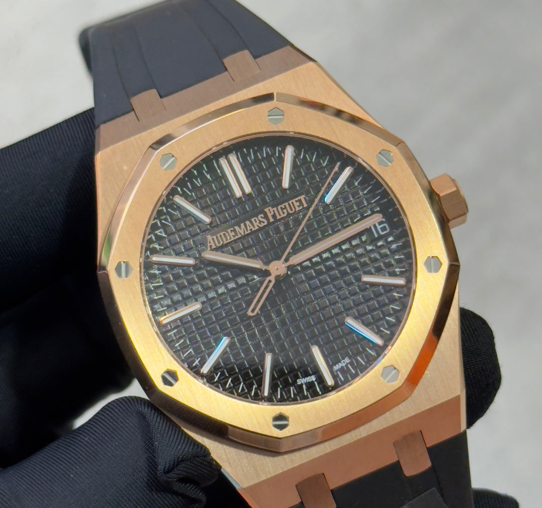Audemars Piguet Royal Oak Selfwinding 41mm 15510OR Rubber Strap
