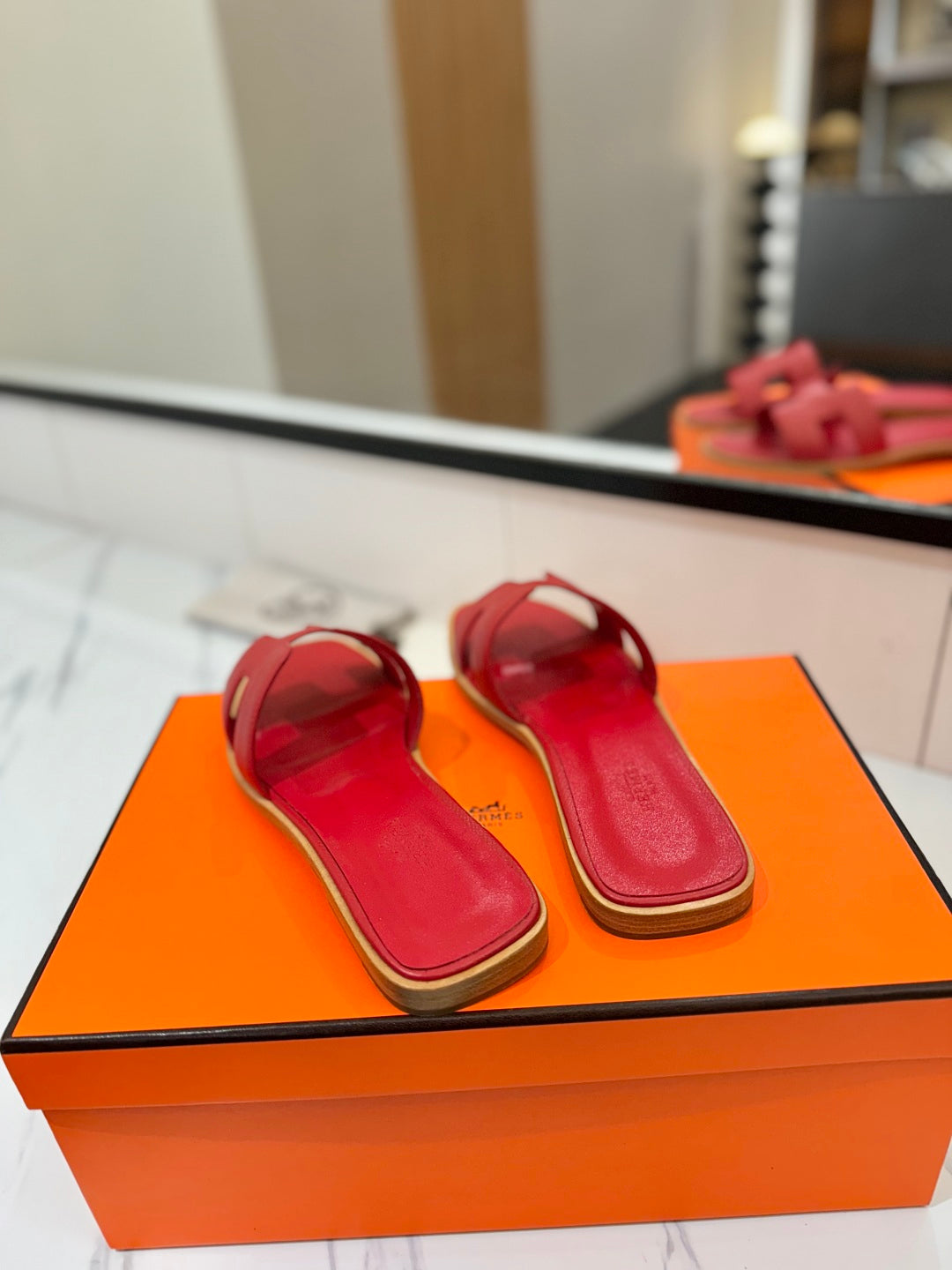 HM Oran Sandal Red Goatskin 294860