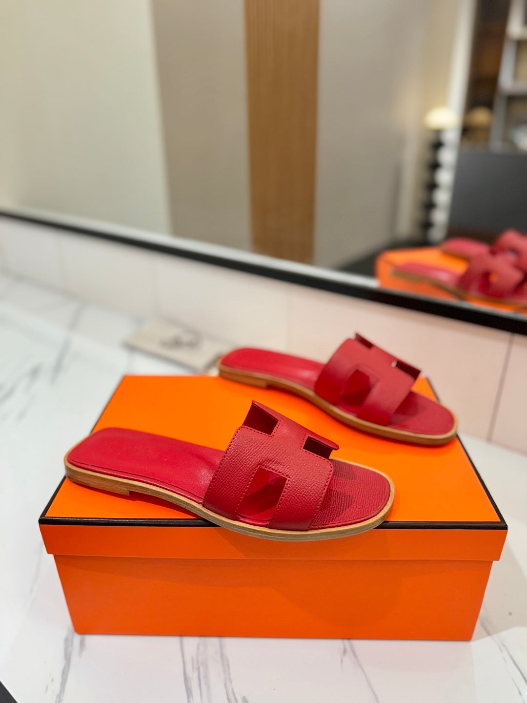 HM Oran Sandal Red Goatskin 294860