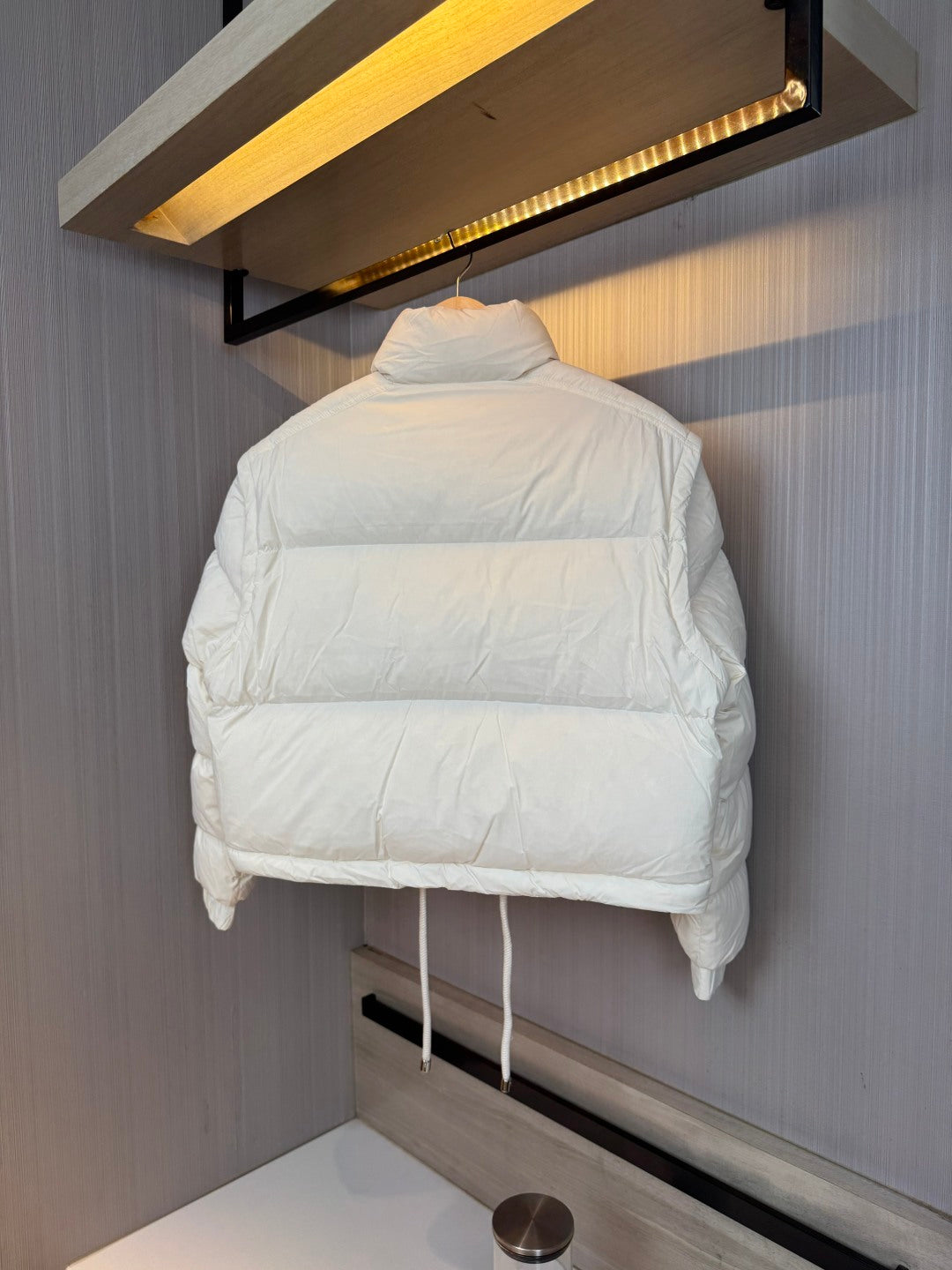 Moncler 25 Down Jacket With Detachable Sleeves  285711