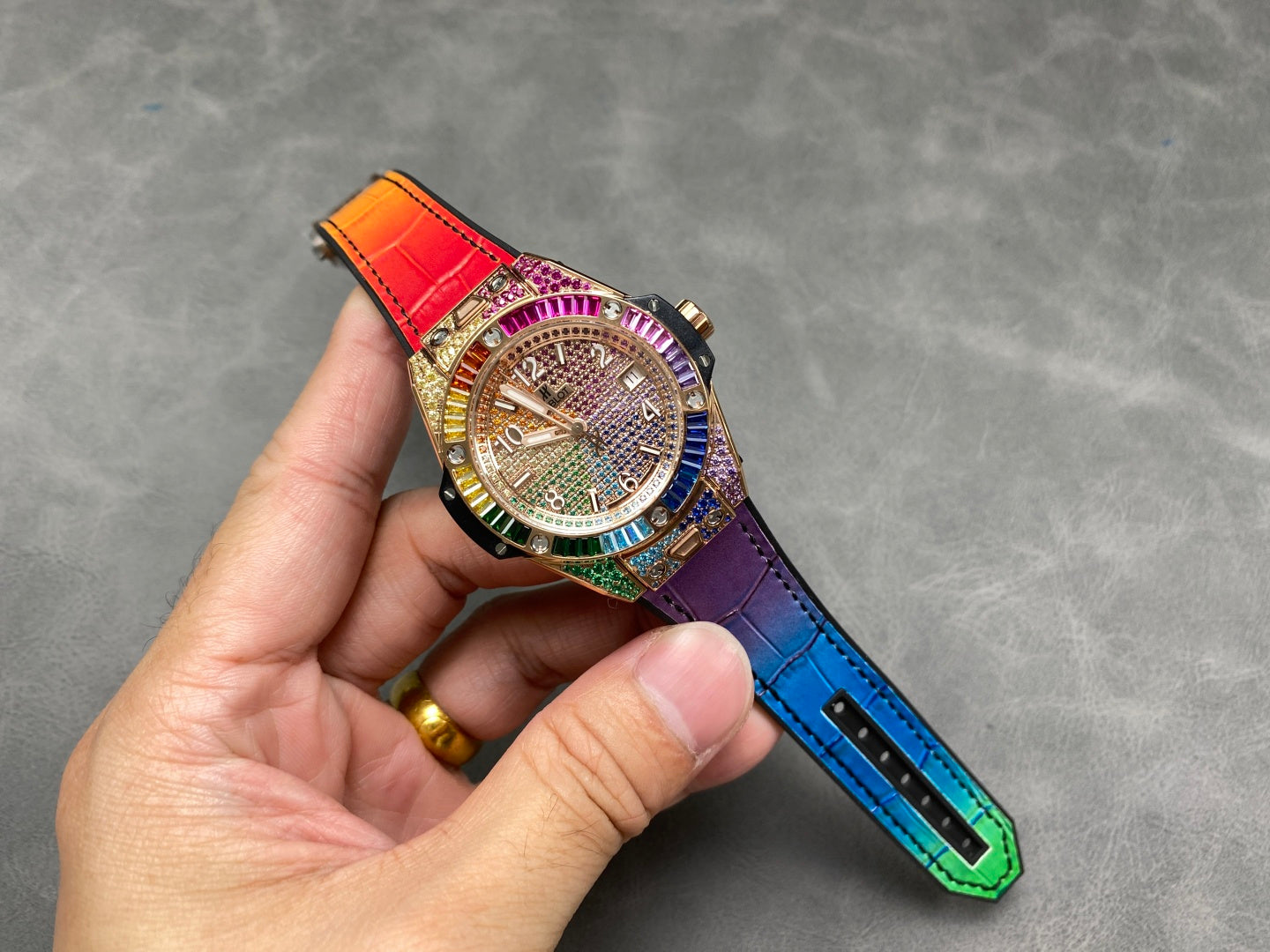 Hublot Big Bang One Click Rainbow Rose Gold 39mm Watch