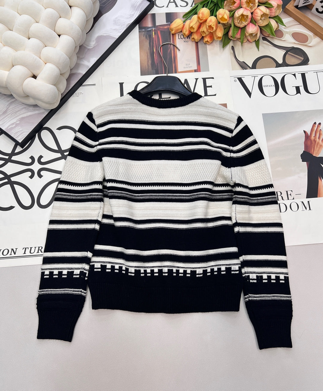 CC 26 Striped Plush Letter Knit Sweater Black White Wool 785169