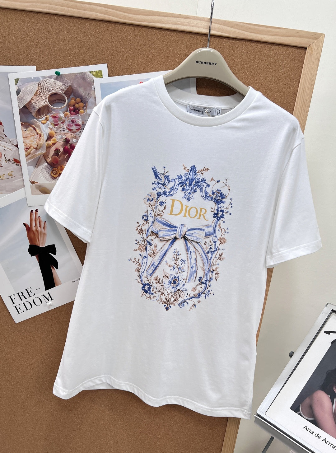 Dior 2026 Blue and White Porcelain Bow Print Short-Sleeve T-Shirt 458635