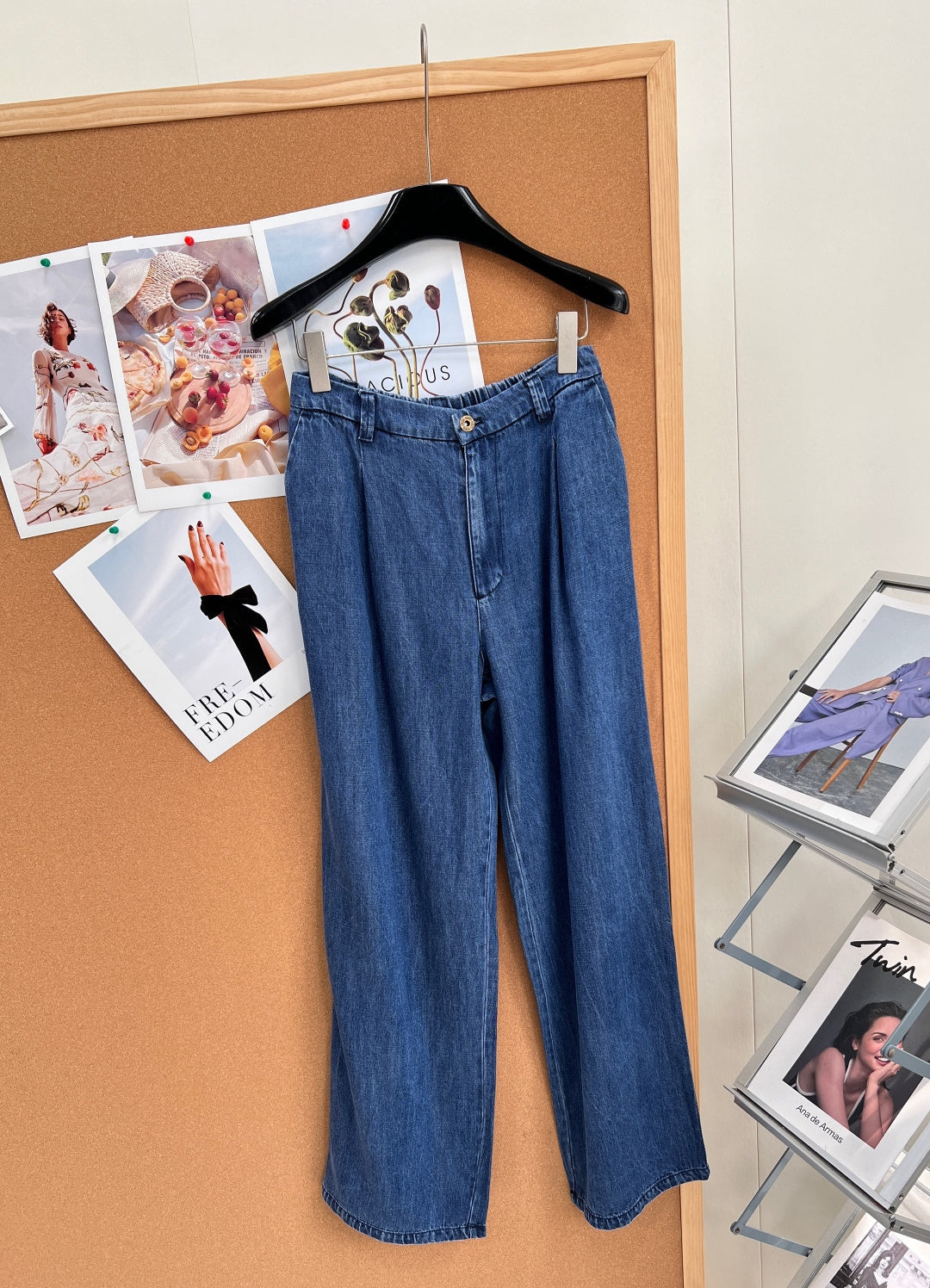 MiuMiu 2026 Straight-Leg Jeans Blue Cotton 636352
