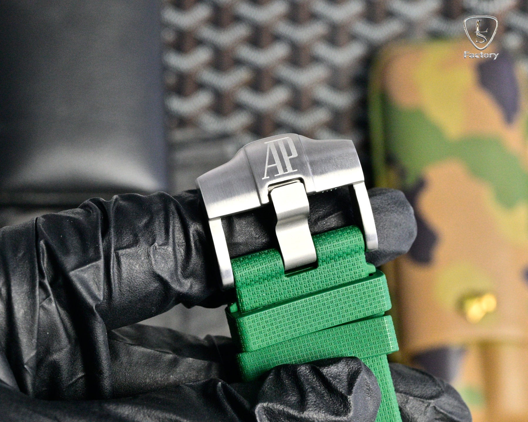 Audemars Piguet Royal Oak Chronograph 41mm Green Dial Green Rubber Strap