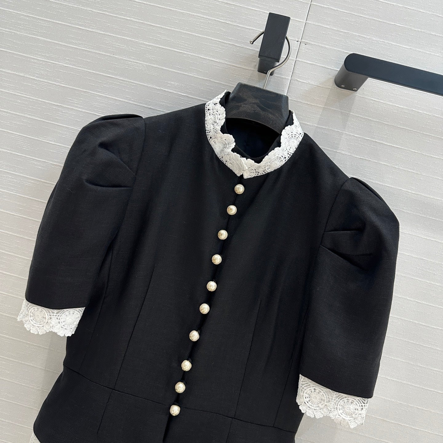CD 25 Palace Style Jacket Black Linen