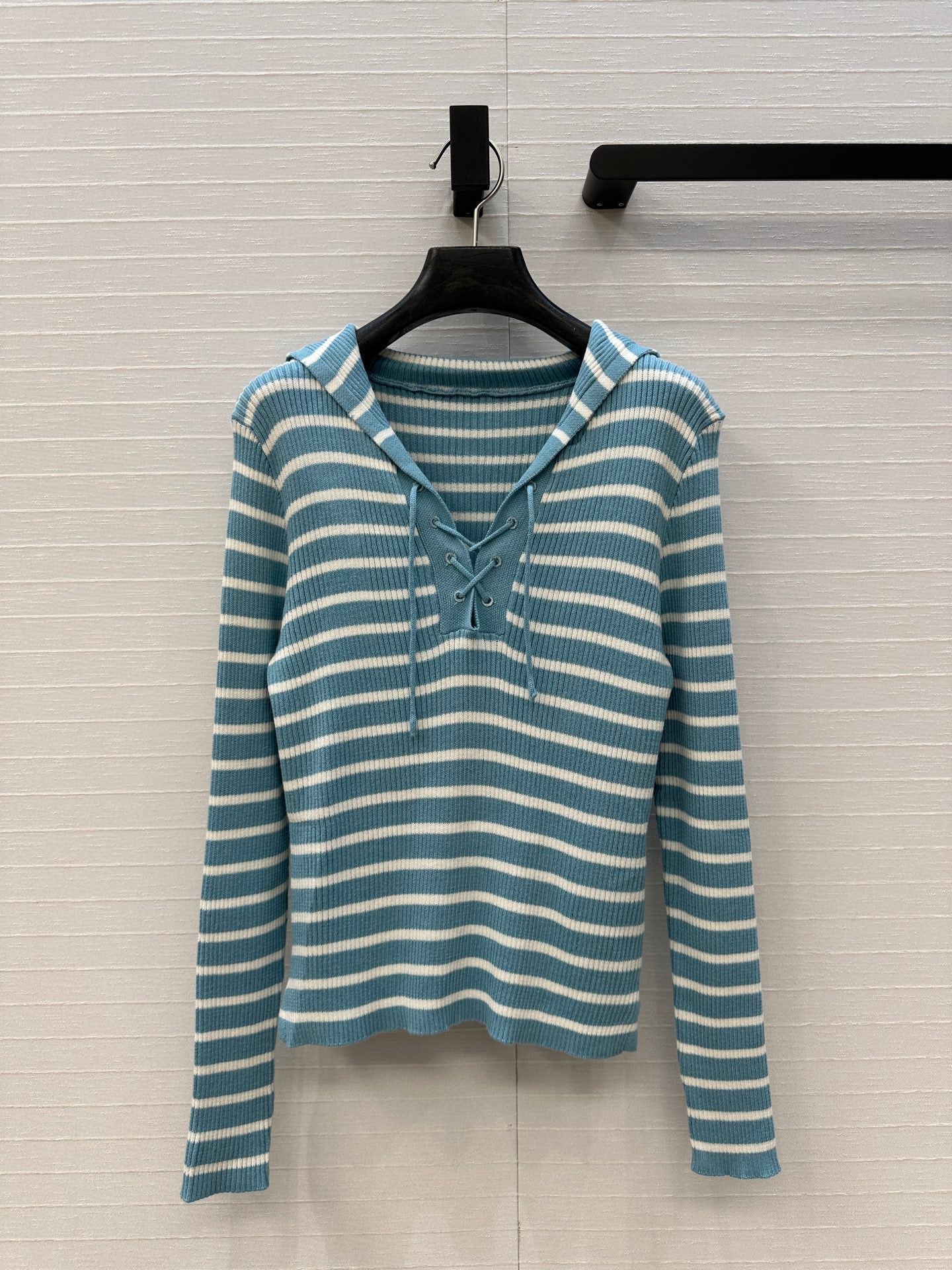 CD Navy Style Collared Sweater Ligth Blue mix White Wool