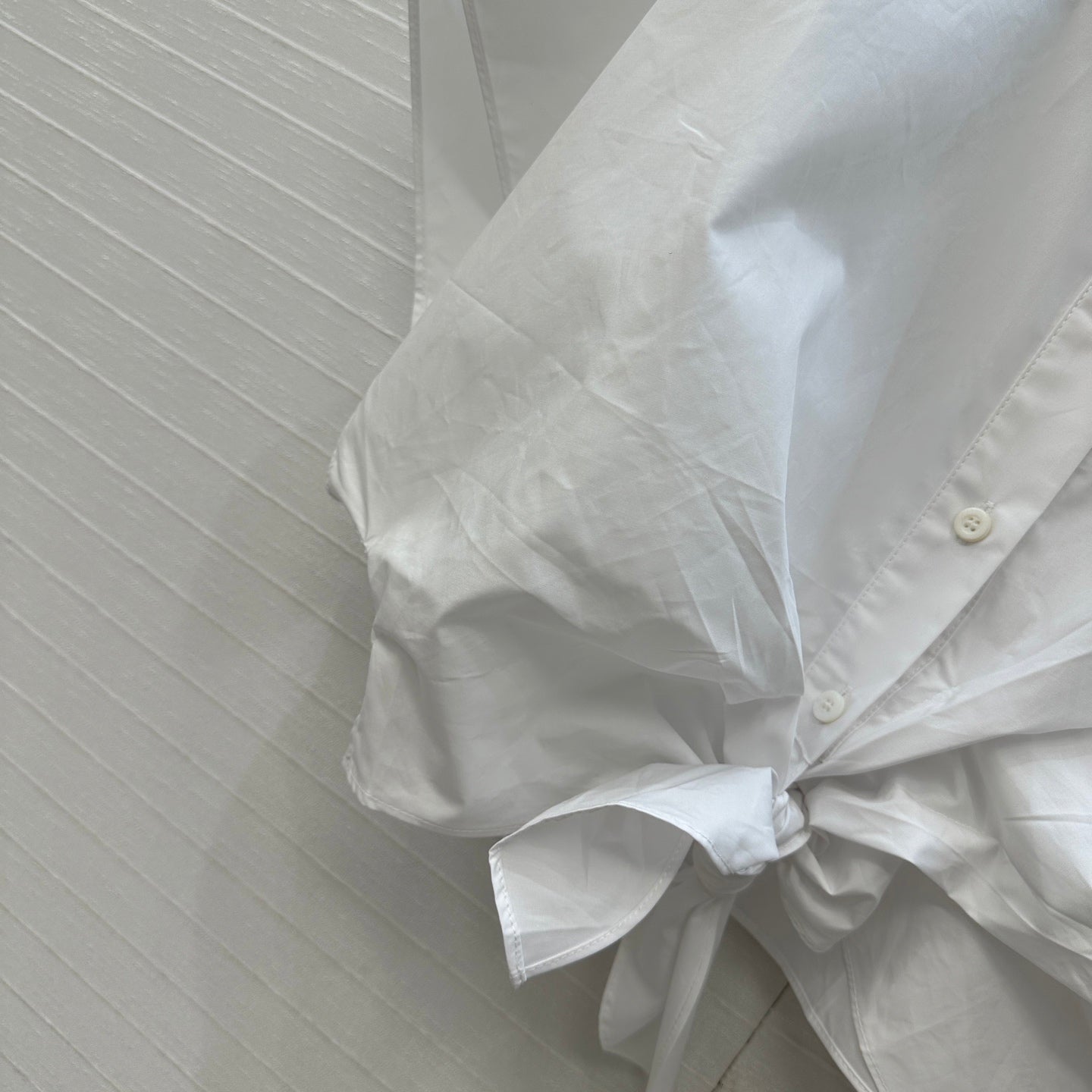 CD 25 Flying Sleeve Short Shirt White Cotton