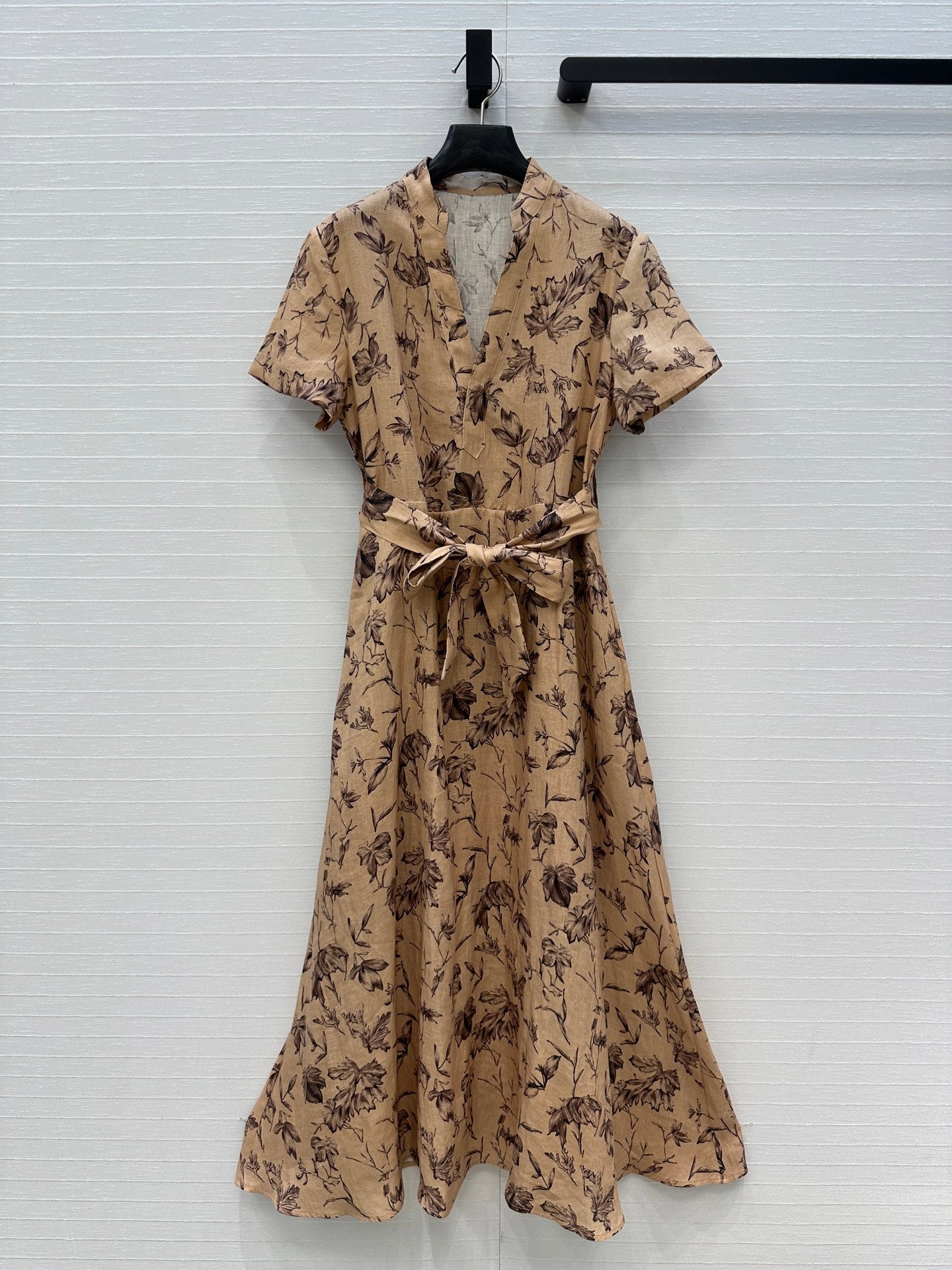 CD 25 Floral Print V-neck Long Skirt Beige mix Dark Brown Linen
