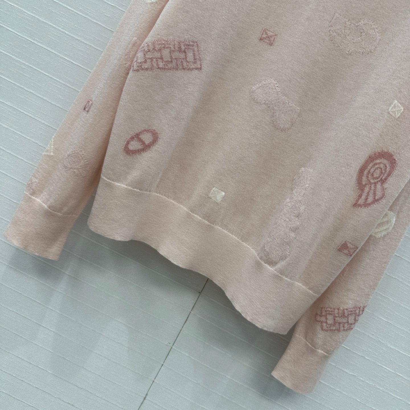 HM 25 Sweater Light Pink Pattern Cashmere 02669